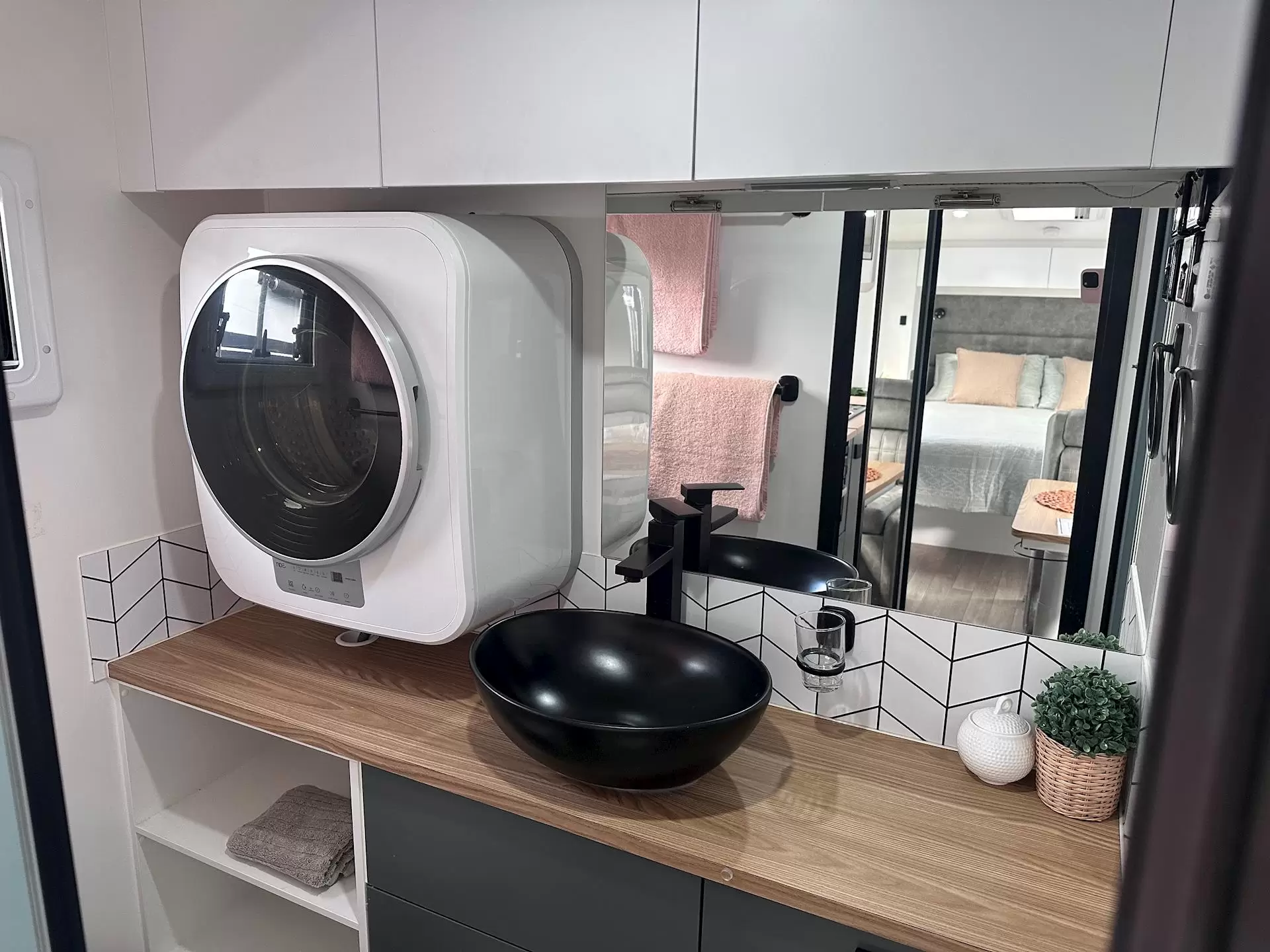 USED 2023 Highline ENFORCER 17.6