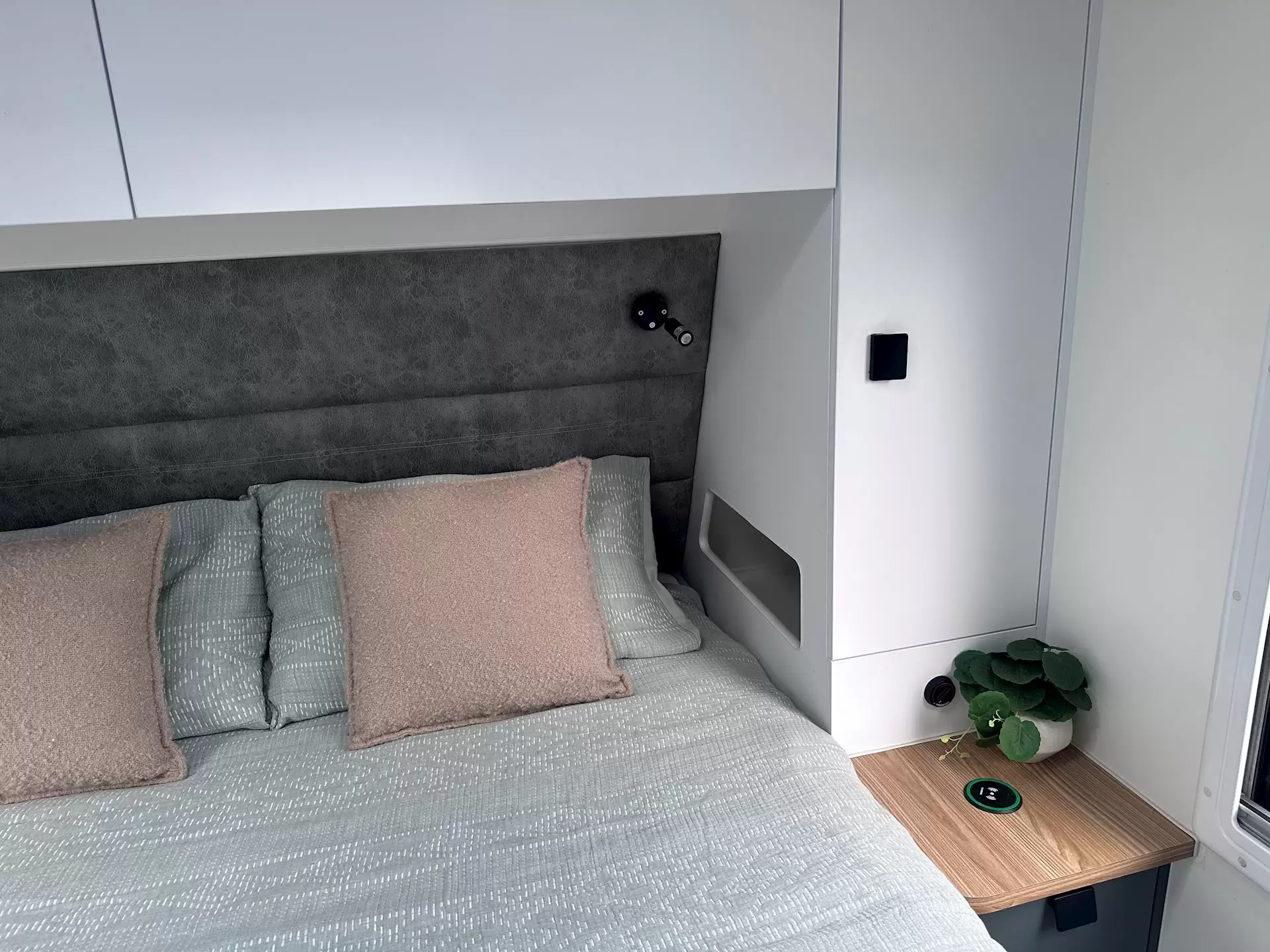 USED 2023 Highline ENFORCER 17.6