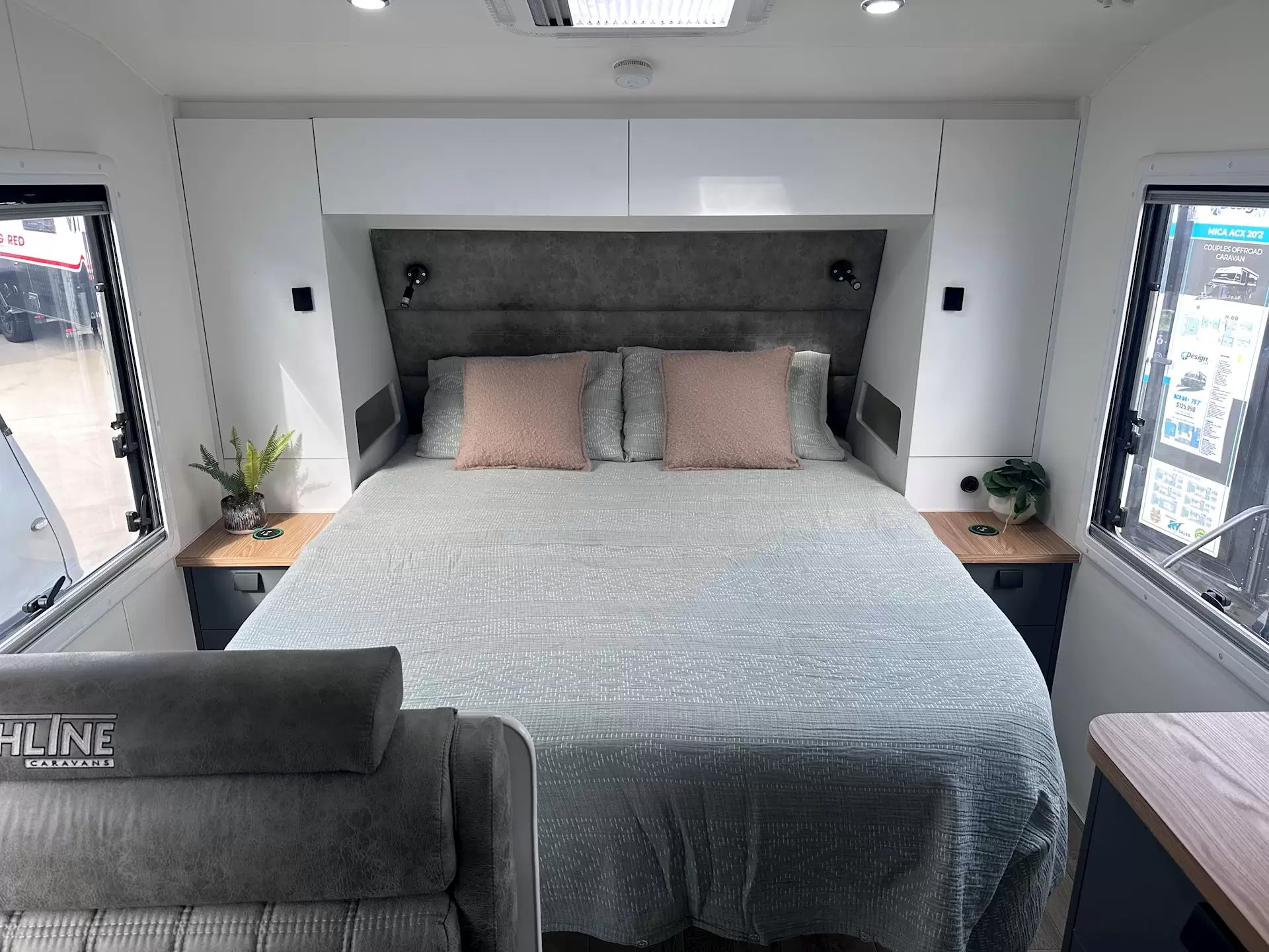 USED 2023 Highline ENFORCER 17.6