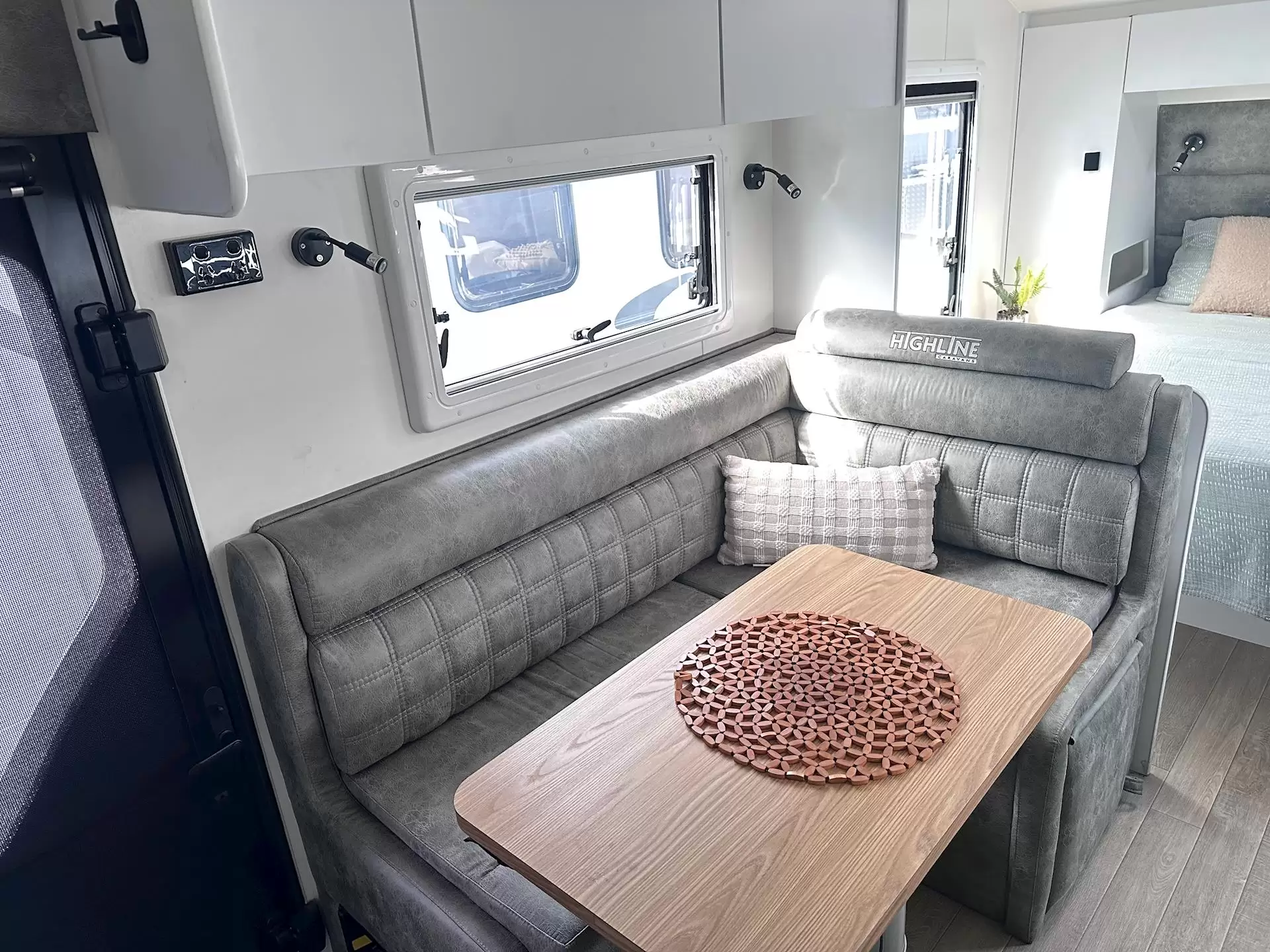 USED 2023 Highline ENFORCER 17.6