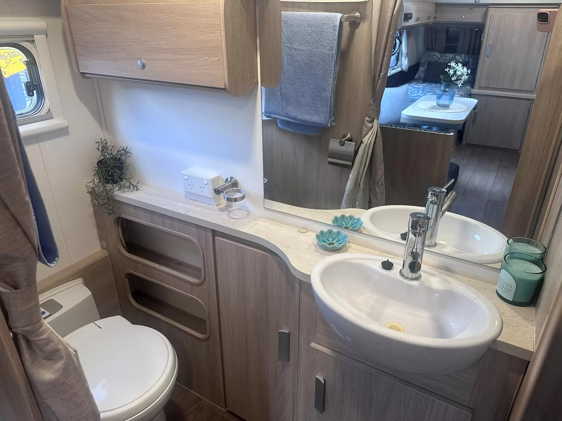 USED 2017 JAYCO STARCRAFT OUTBACK