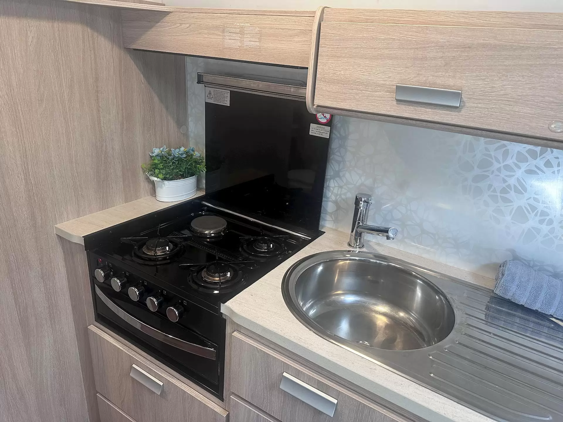 USED 2017 JAYCO STARCRAFT OUTBACK