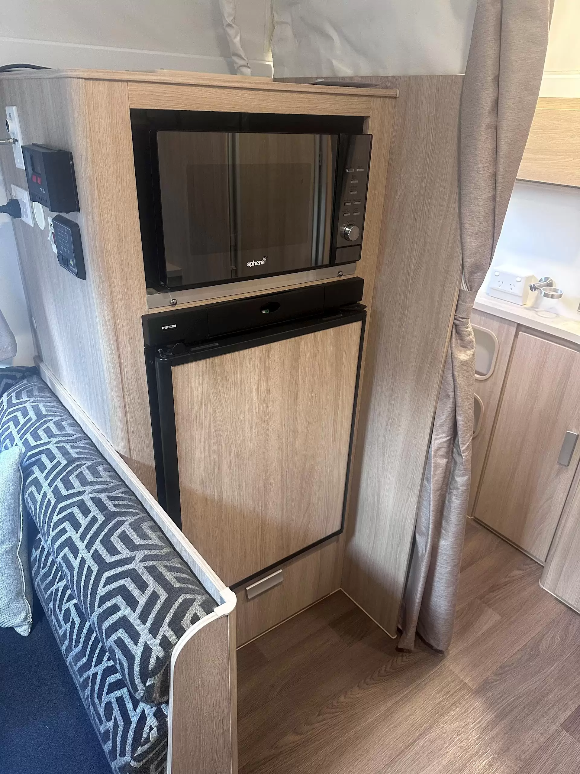 USED 2017 JAYCO STARCRAFT OUTBACK