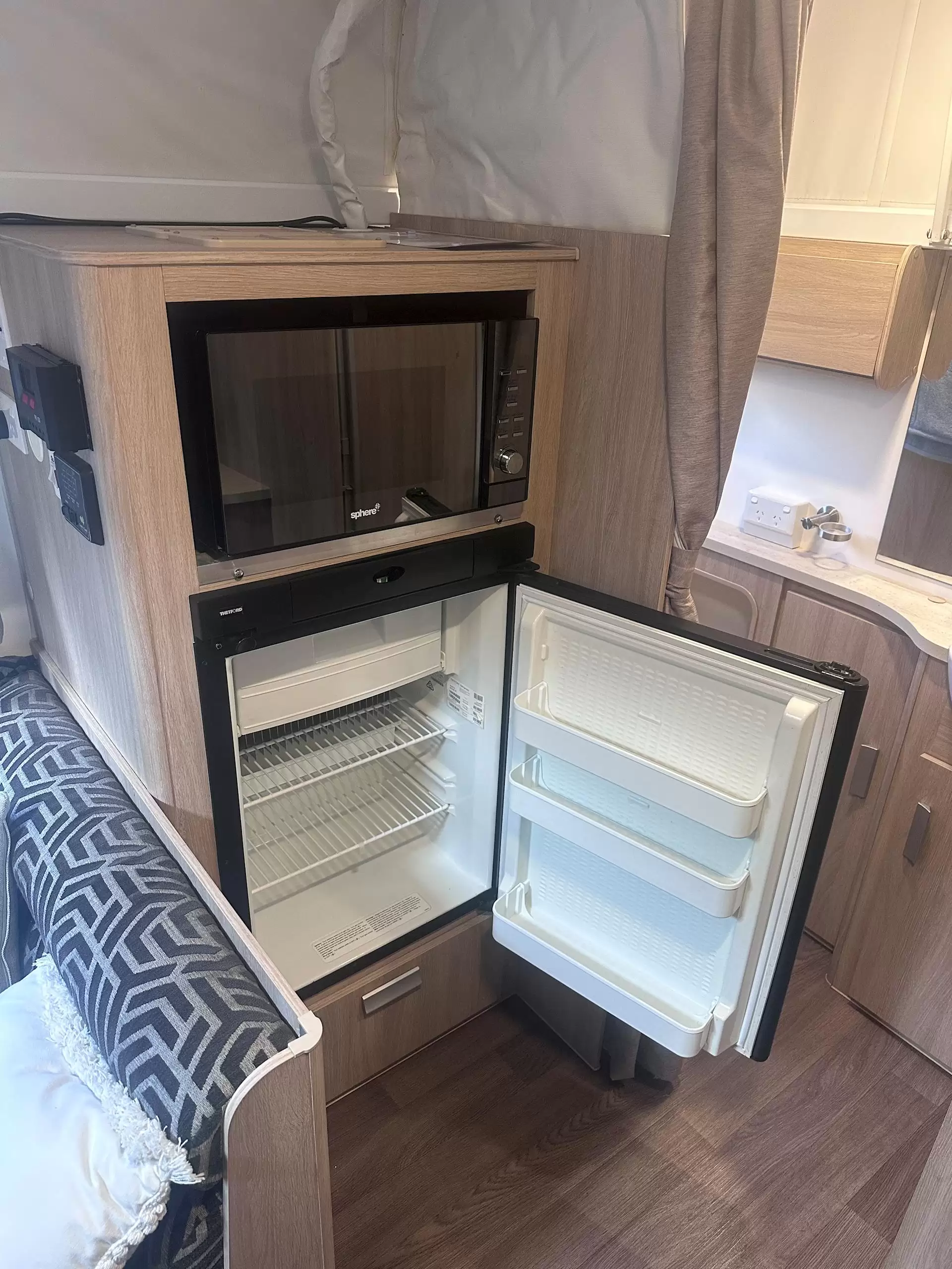 USED 2017 JAYCO STARCRAFT OUTBACK