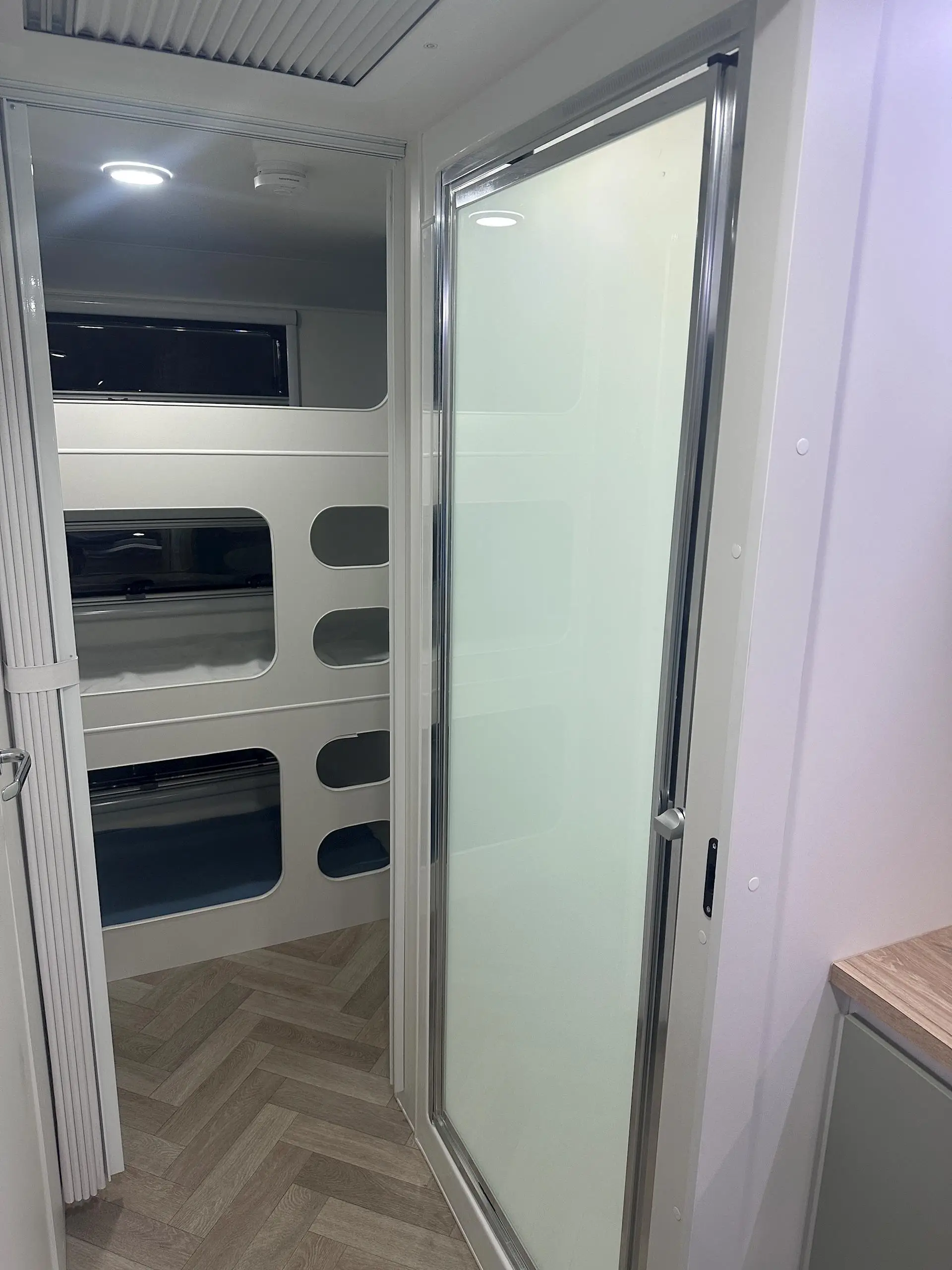 NEW 2026 DESIGN RV GETAWAY F226M Family 3 bunk