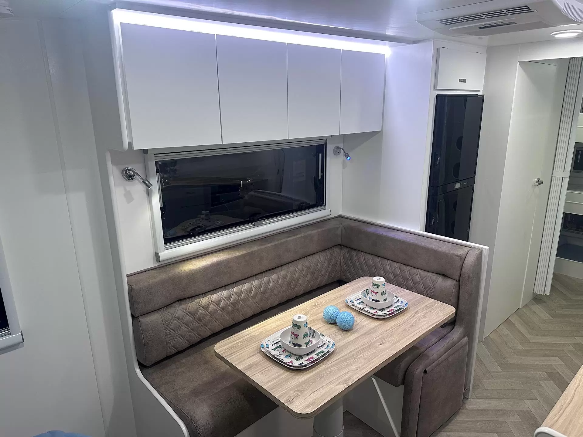 NEW 2026 DESIGN RV GETAWAY F226M Family 3 bunk