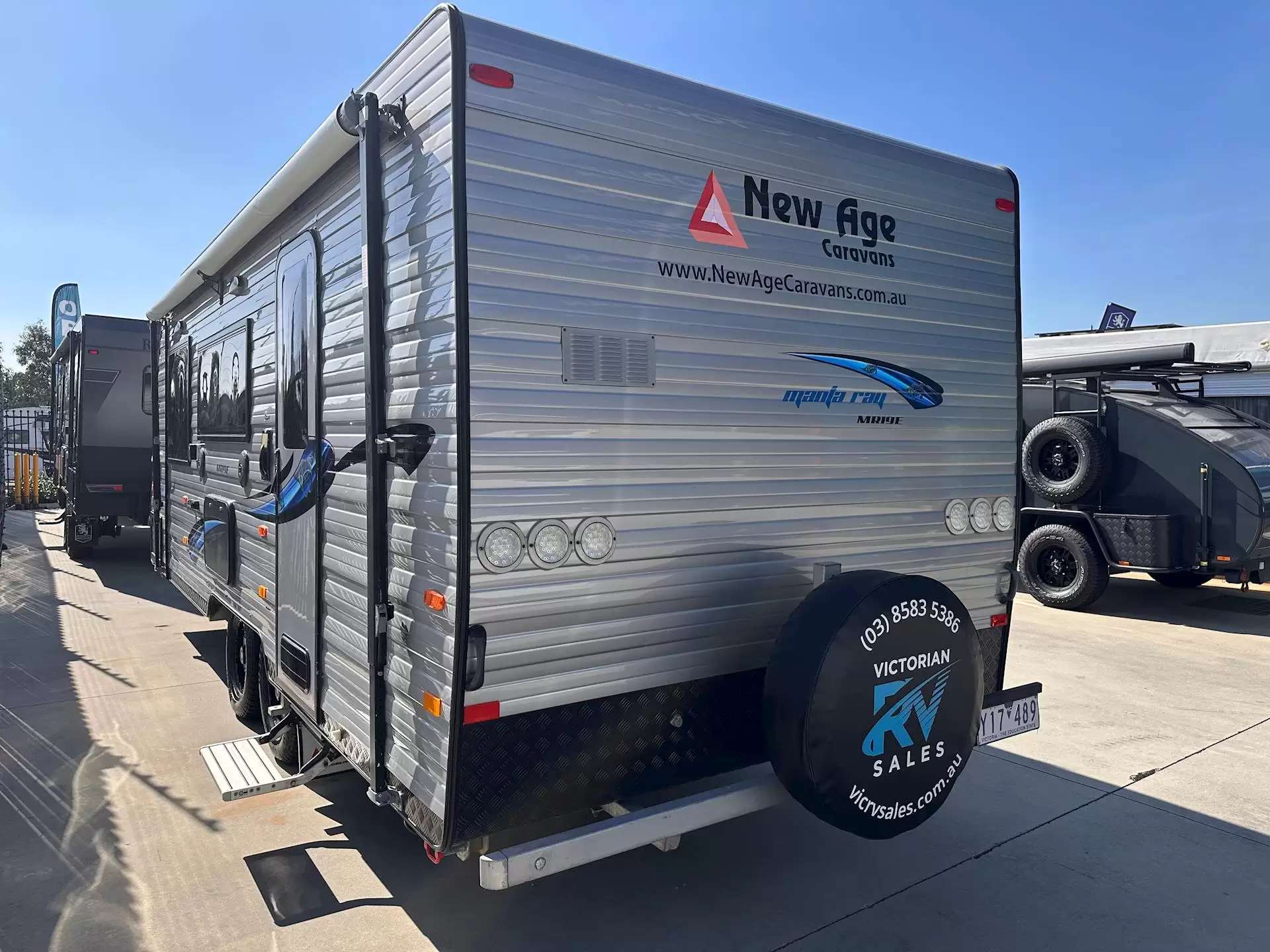 USED 2017 NEW AGE MANTA RAY MR19E