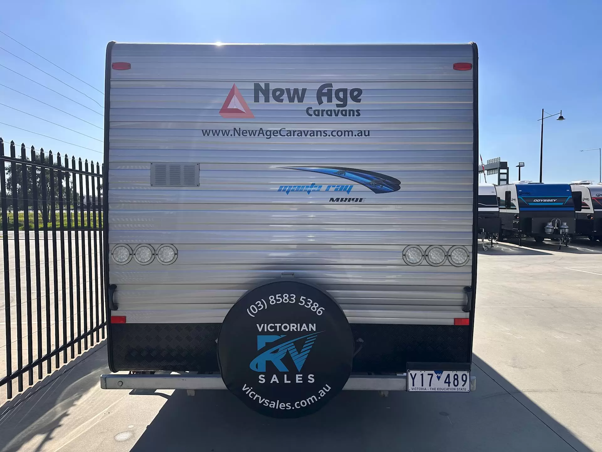 USED 2017 NEW AGE MANTA RAY MR19E