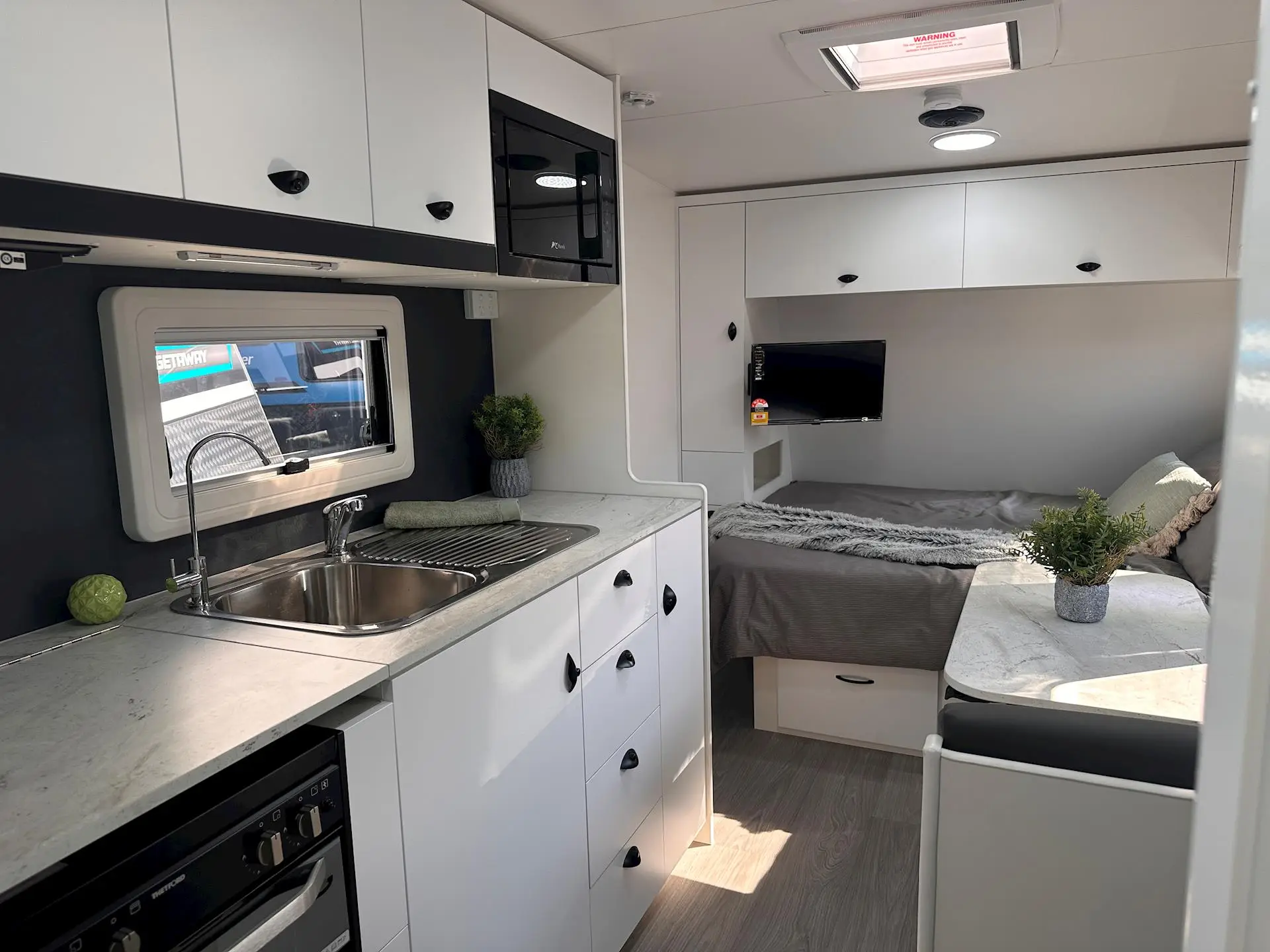 NEW 2026 VISCOUNT V2 EW FAMILY 2B