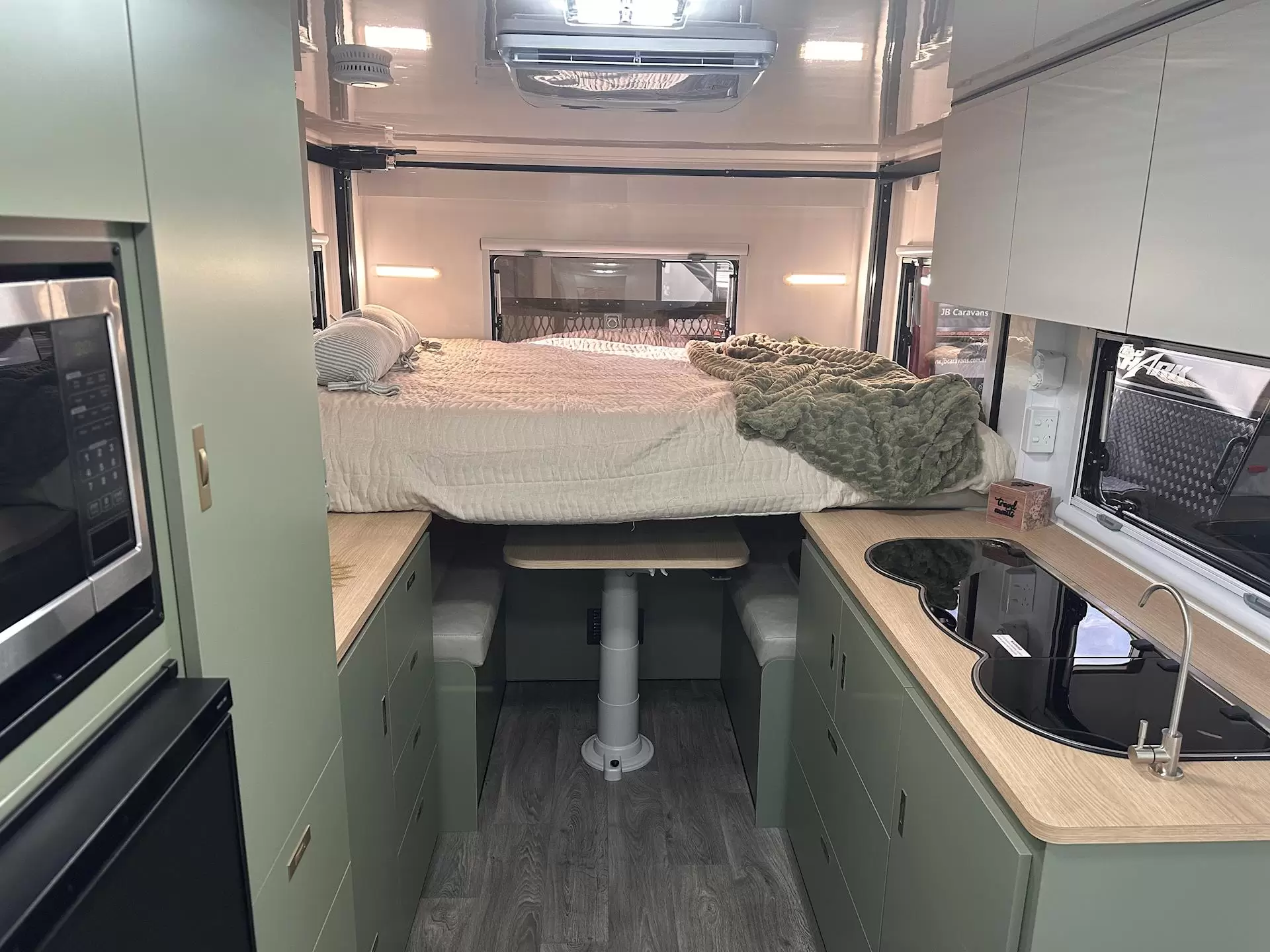 NEW 2026 ROYAL FLAIR RAPTOR 16-6 3E