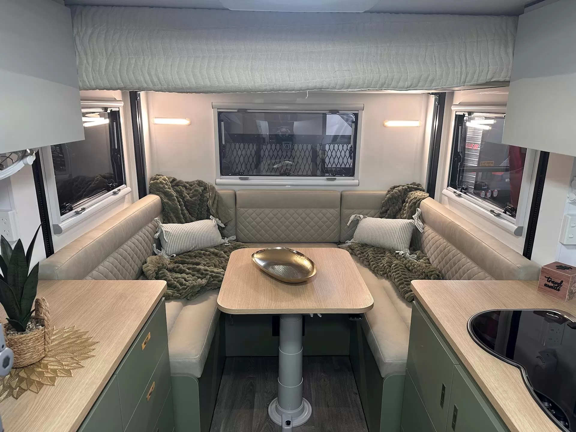 NEW 2026 ROYAL FLAIR RAPTOR 16-6 3E