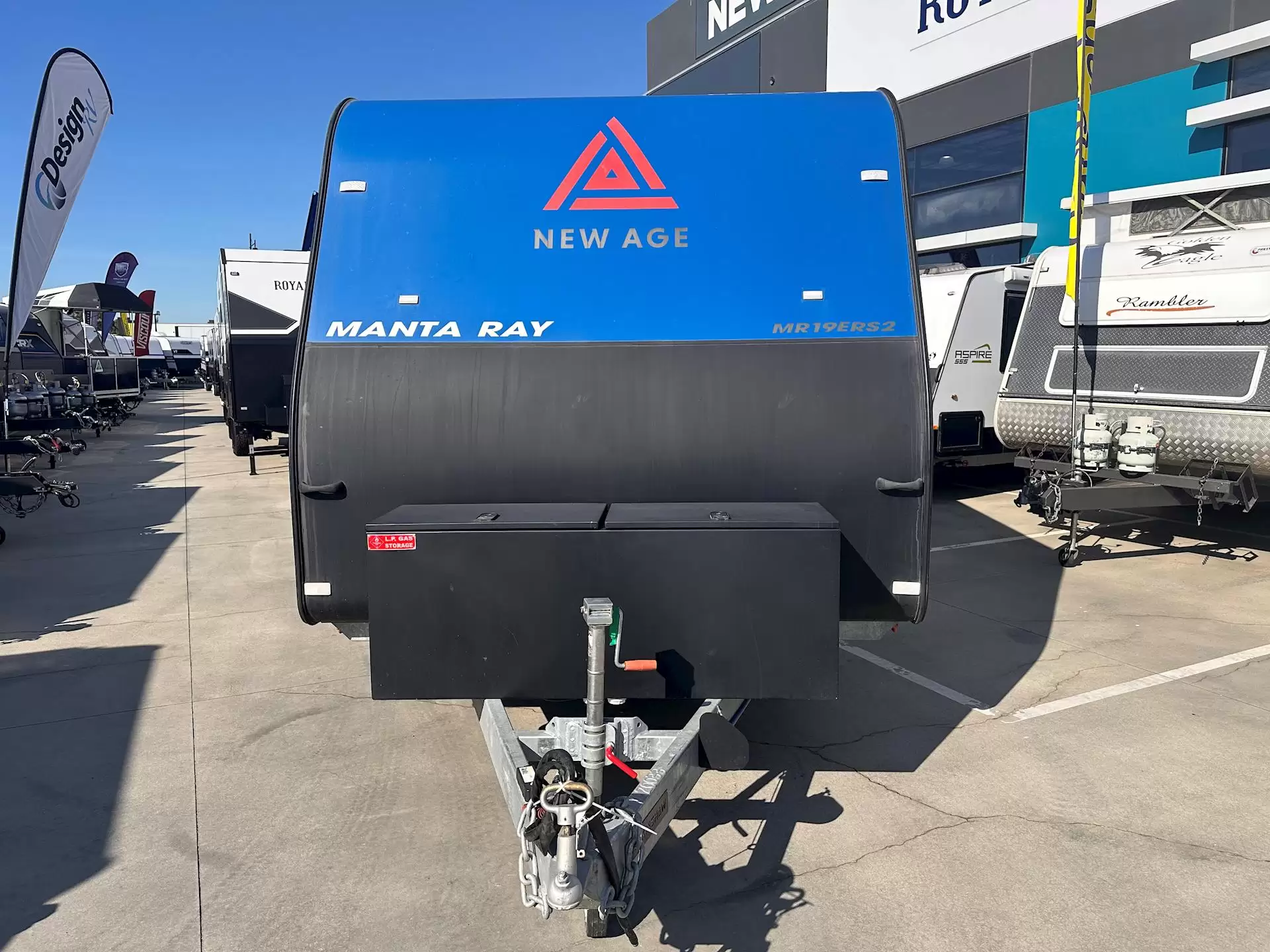 USED 2021 NEW AGE MANTA RAY 19ES
