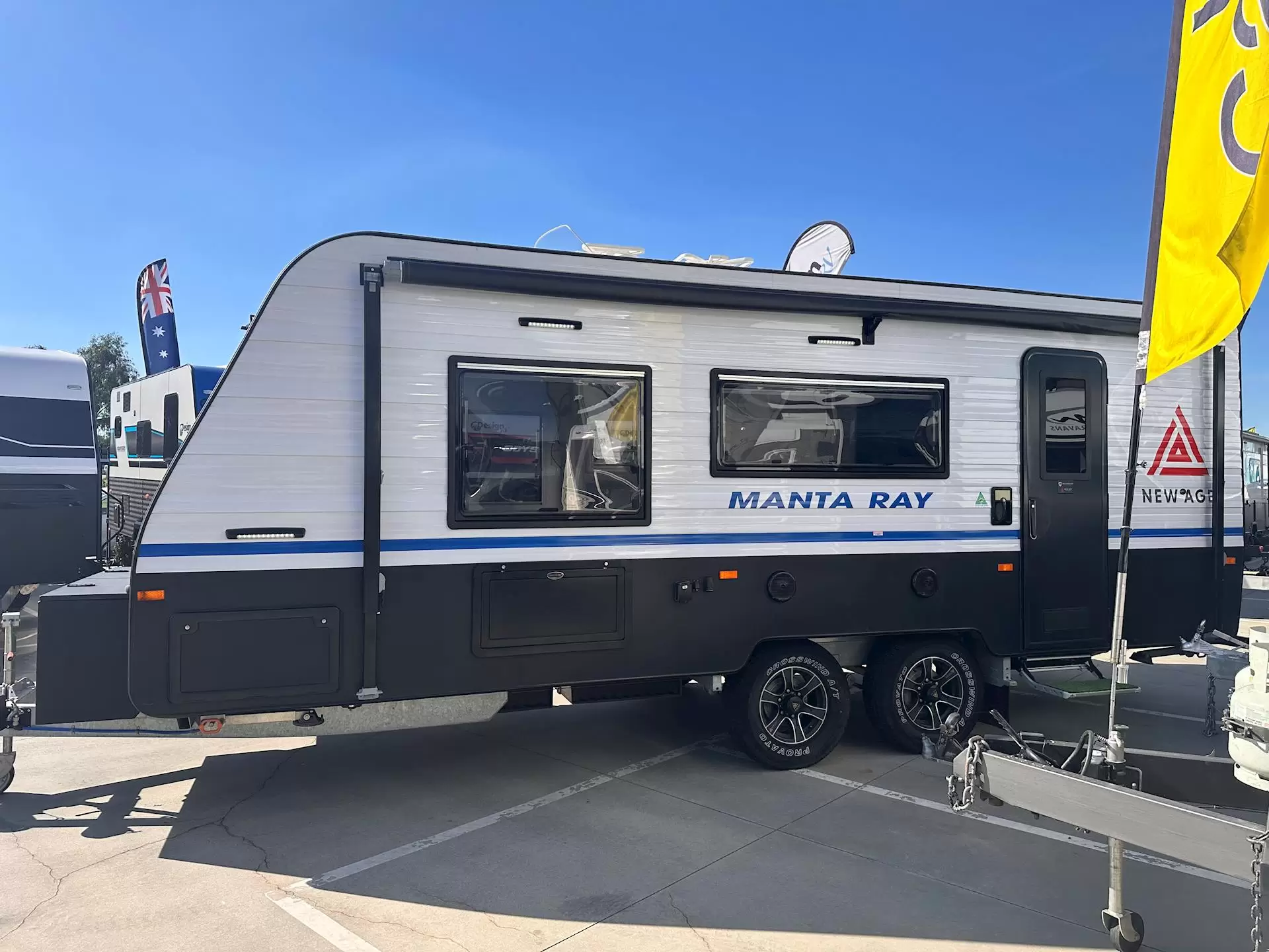 USED 2021 NEW AGE MANTA RAY 19ES