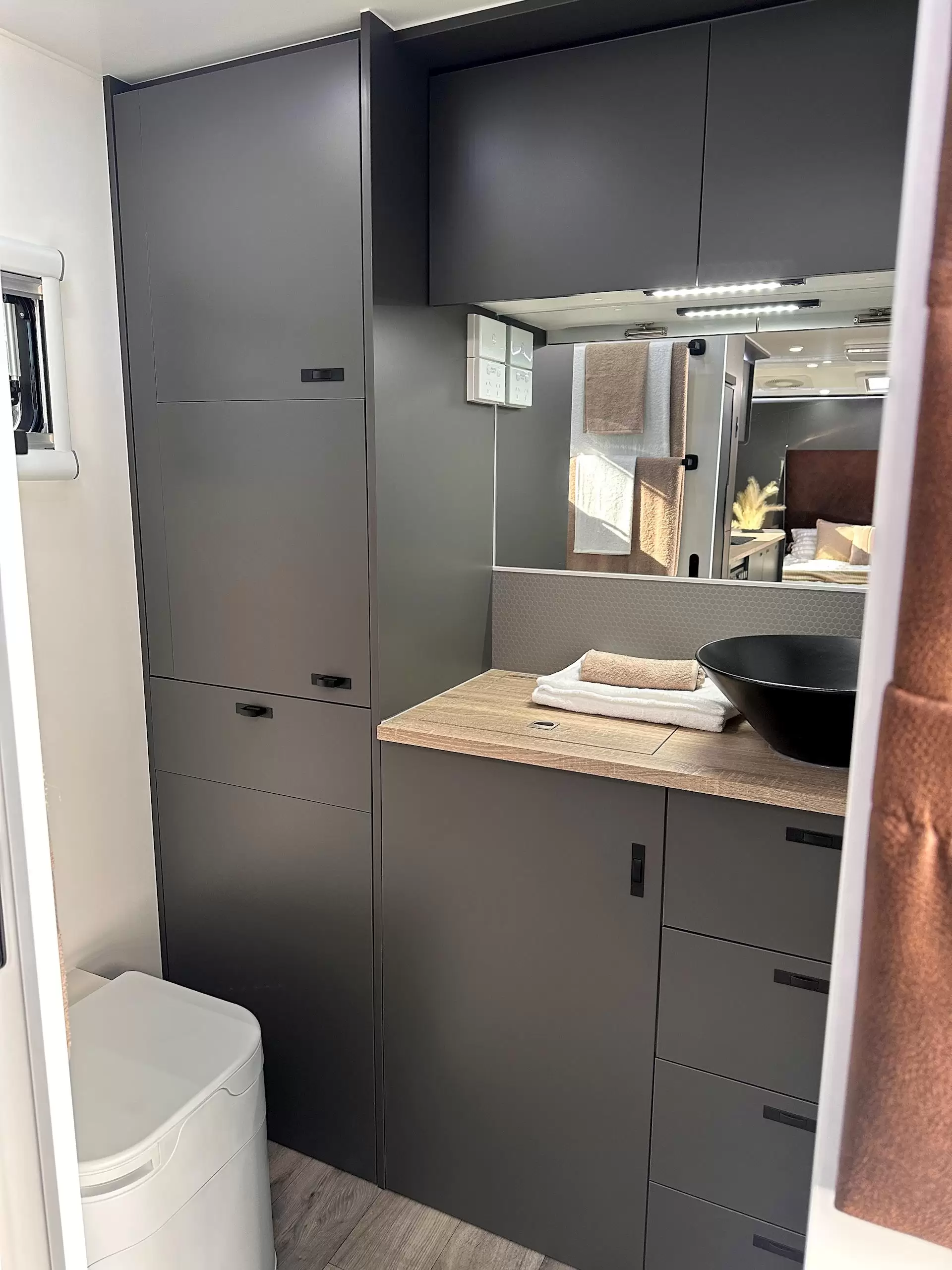 NEW 2026 DESIGN RV ACX 210RD