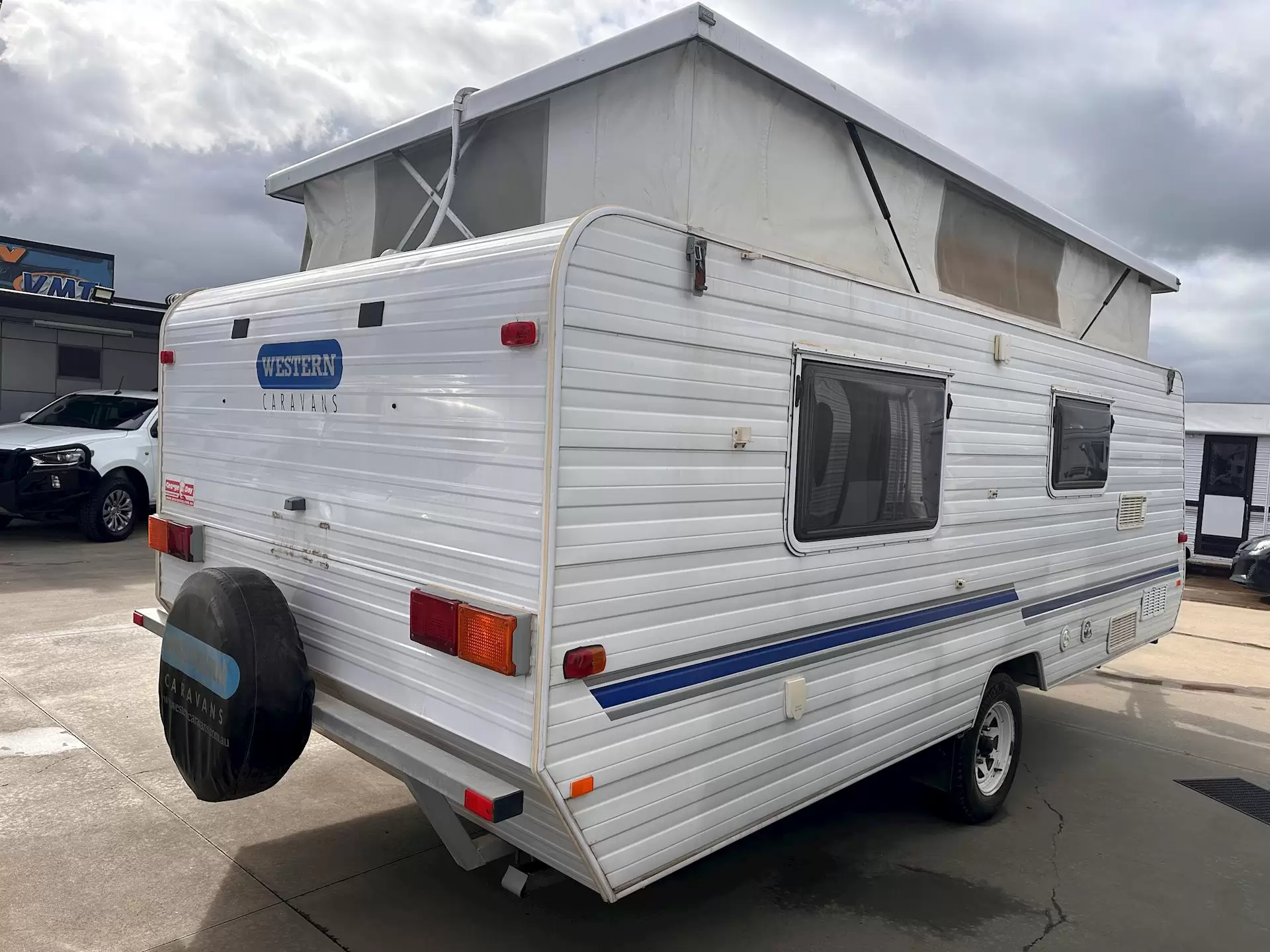 USED  Western Caravans 16