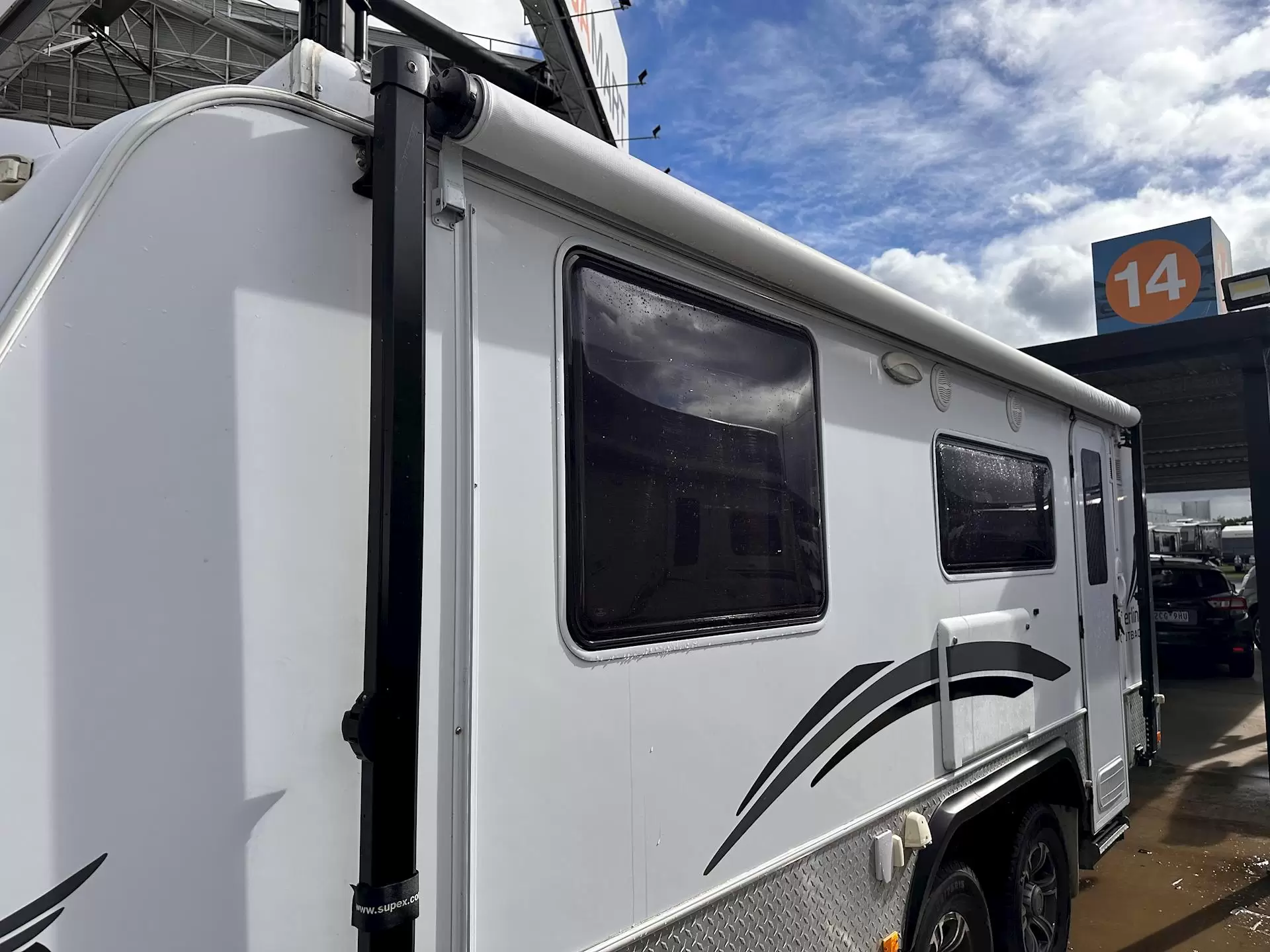 USED 2012 JAYCO STERLING 17.55-3