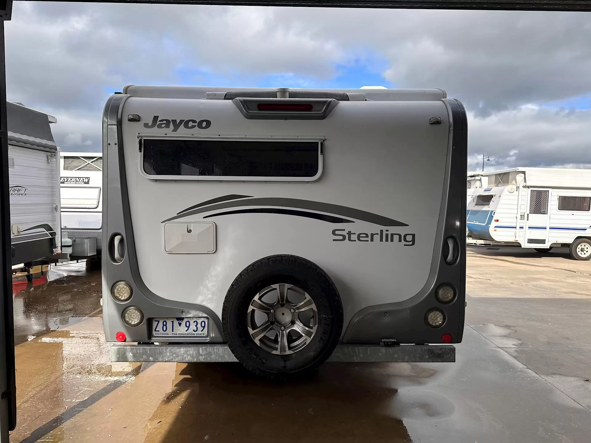 USED 2012 JAYCO STERLING 17.55-3