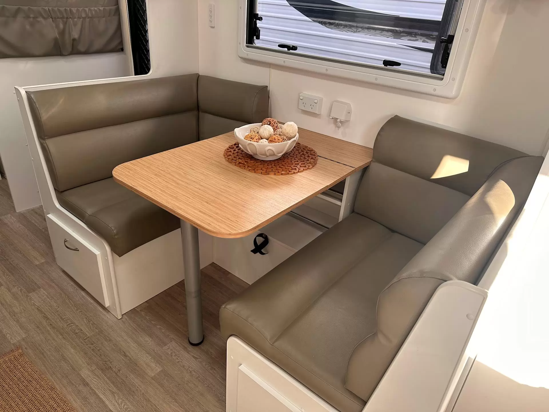 USED 2020 VISCOUNT V3.1