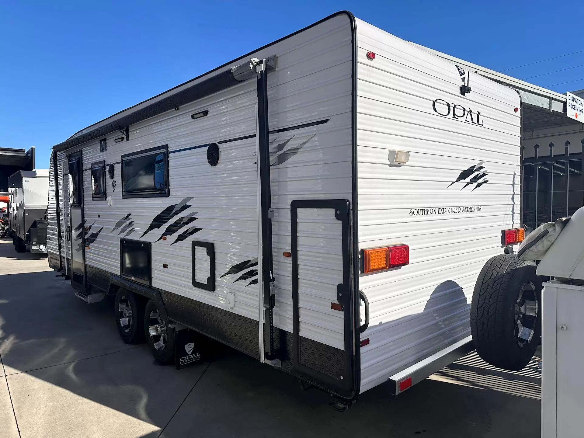 USED 2016 OPAL SOUTHERN EXPLORER