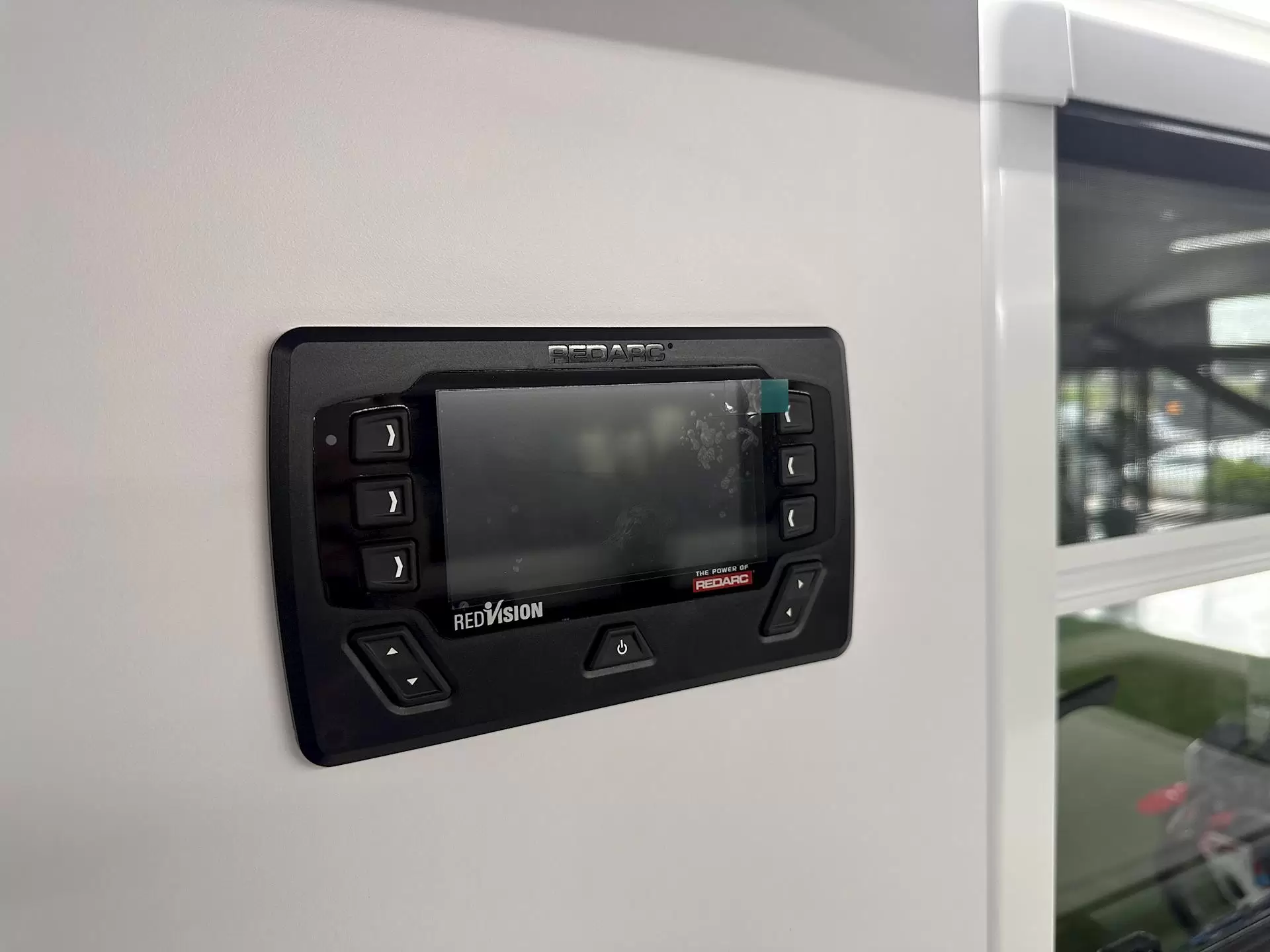 NEW  Zone RV SOJOURN