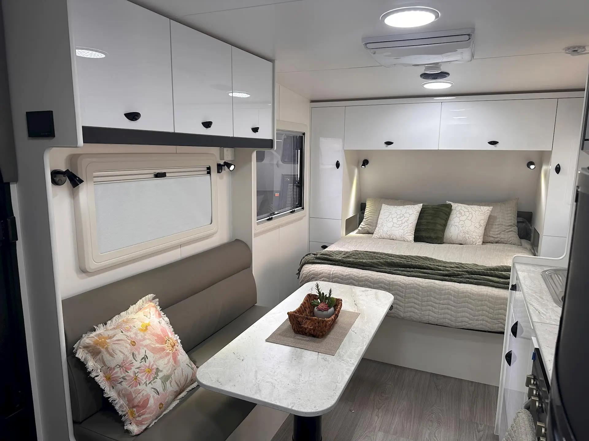NEW 2026 VISCOUNT V1