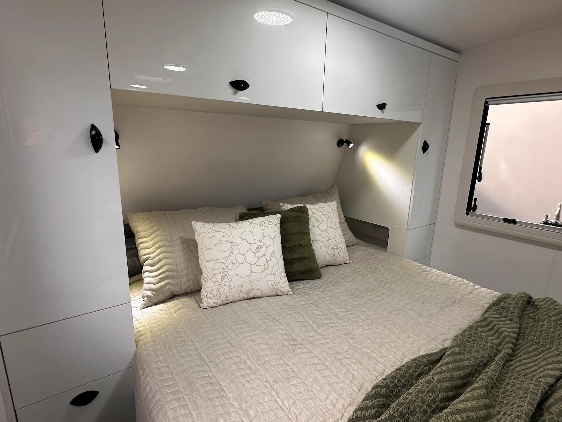 NEW 2026 VISCOUNT V1