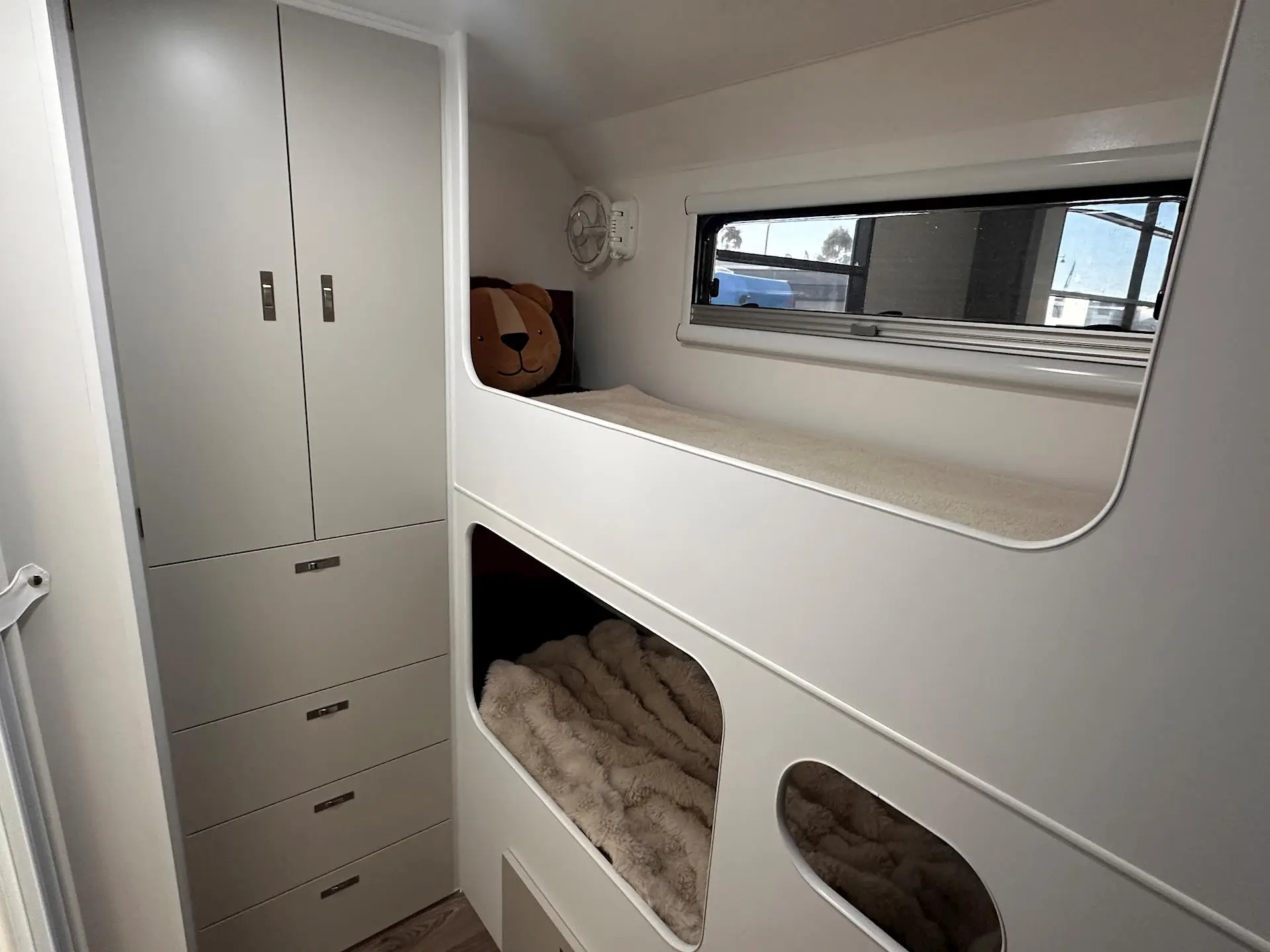 NEW 2026 DESIGN RV ODYSSEY F226M