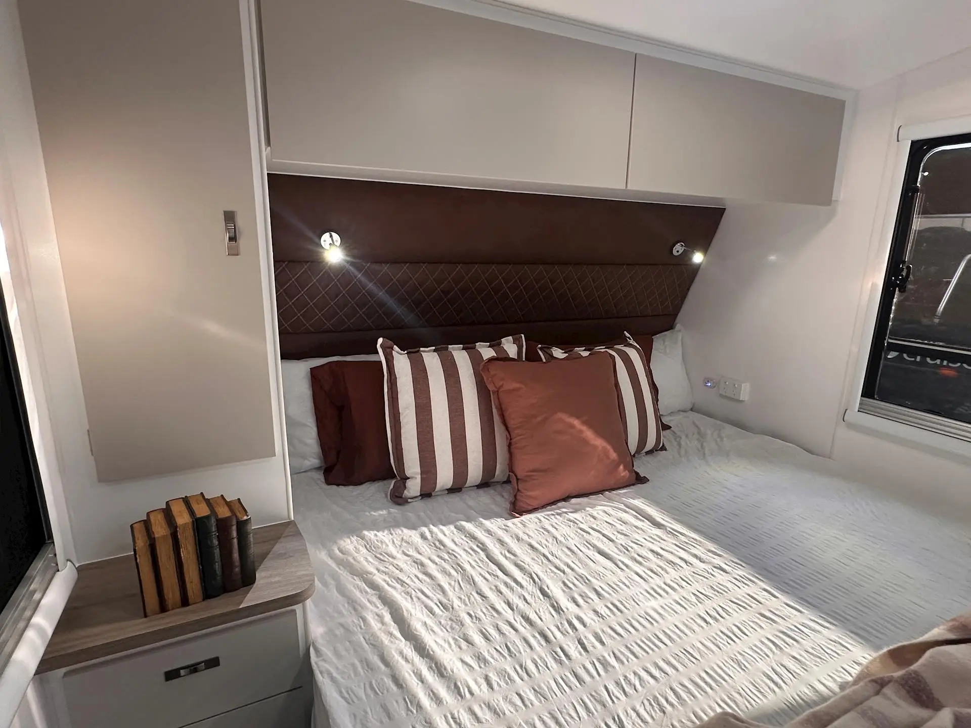 NEW 2026 DESIGN RV ODYSSEY F226M