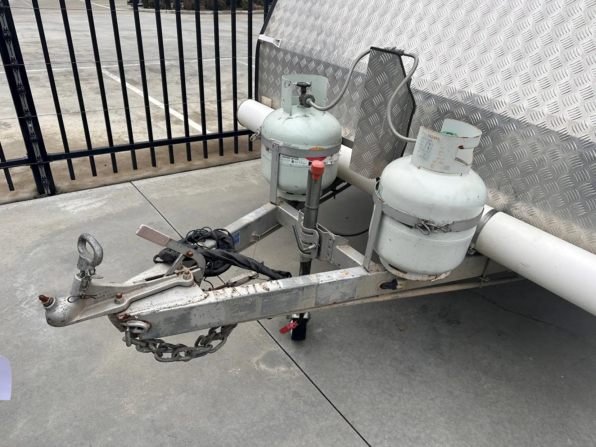 USED 2016 NEW AGE MANTA RAY MR19E