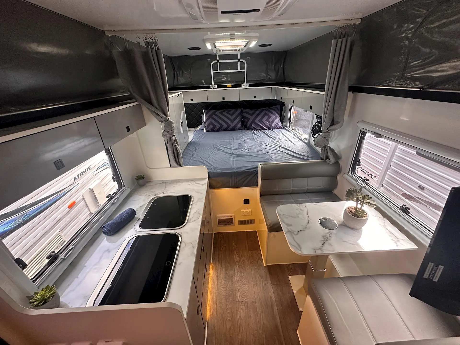 USED MARS JUPITER 15