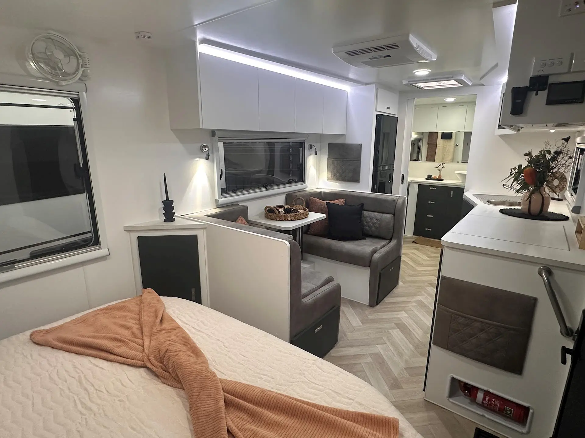 NEW 2026 DESIGN RV GETAWAY 218M