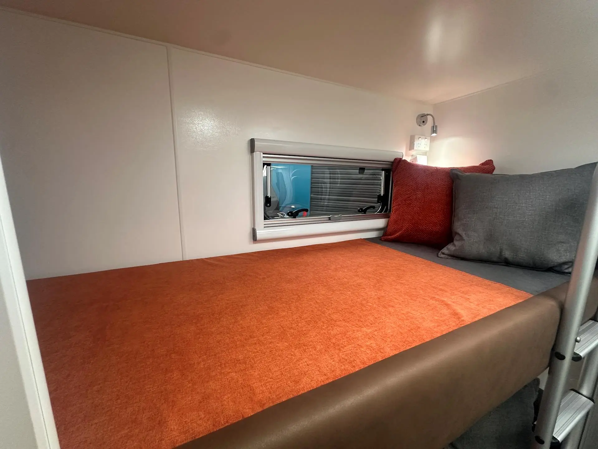 NEW 2026 DESIGN RV ODYSSEY  F206M