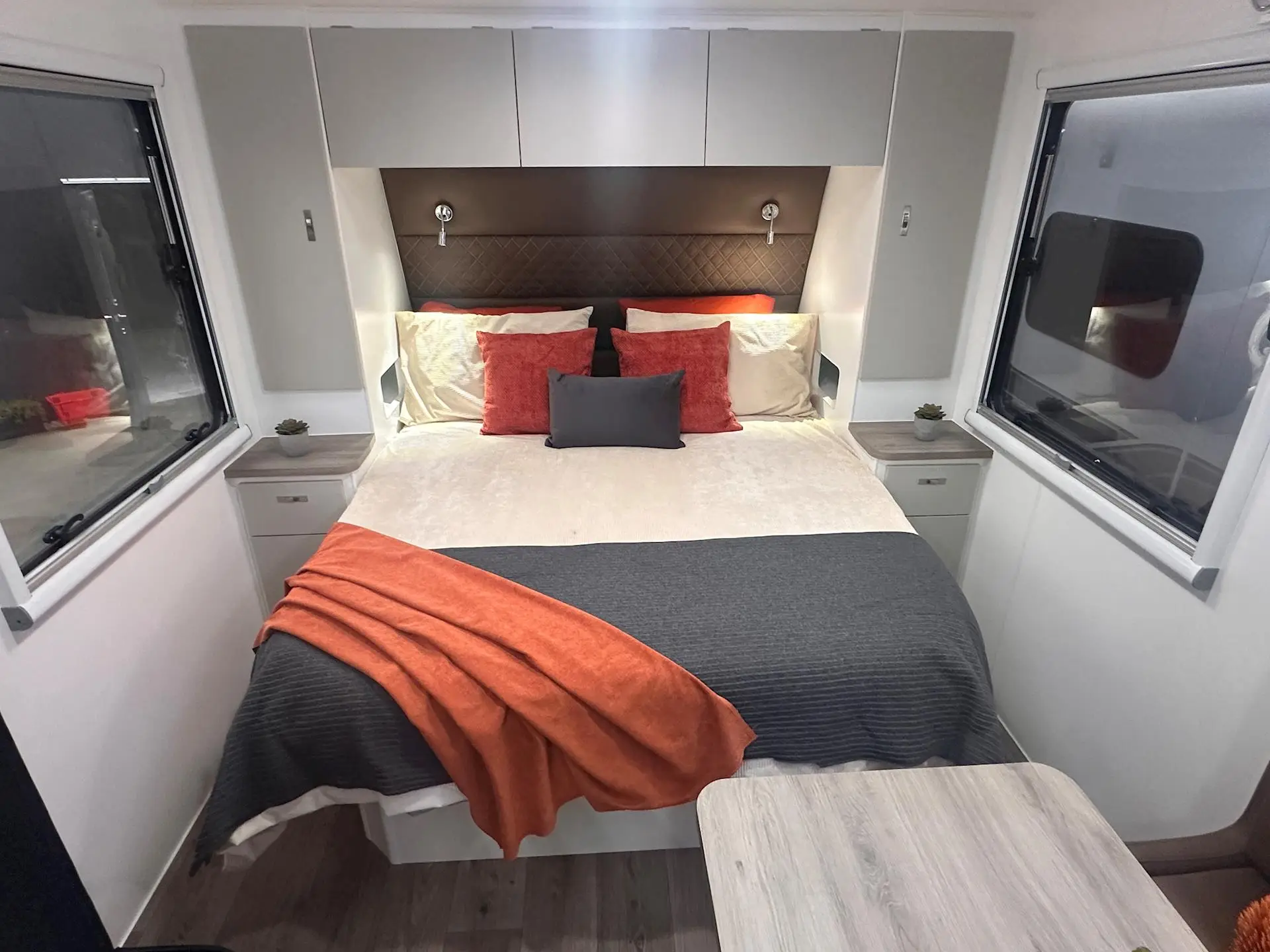 NEW 2026 DESIGN RV ODYSSEY  F206M