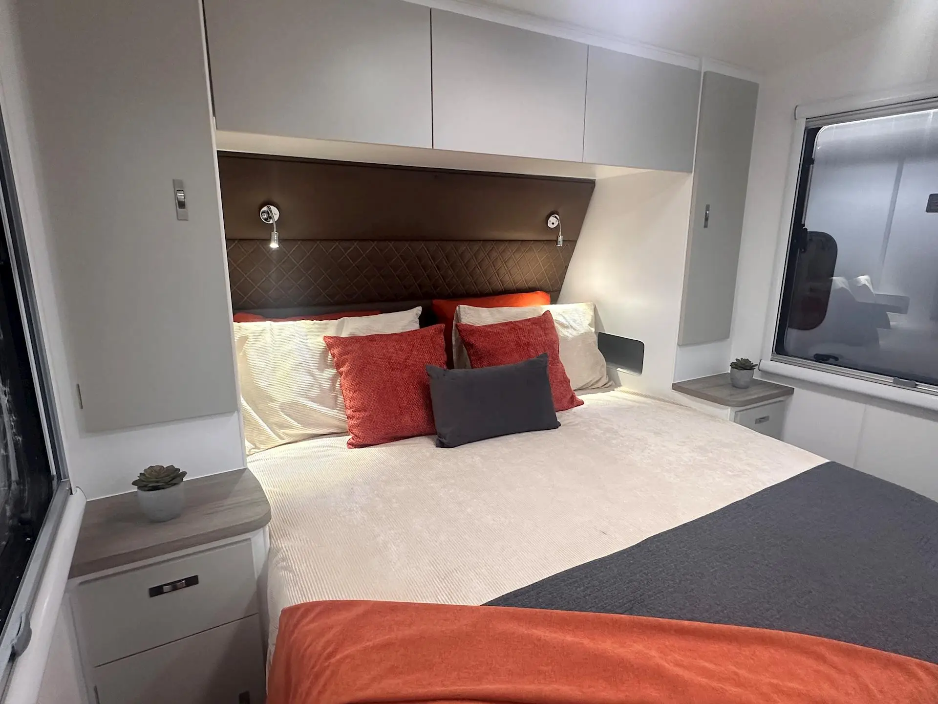 NEW 2026 DESIGN RV ODYSSEY  F206M