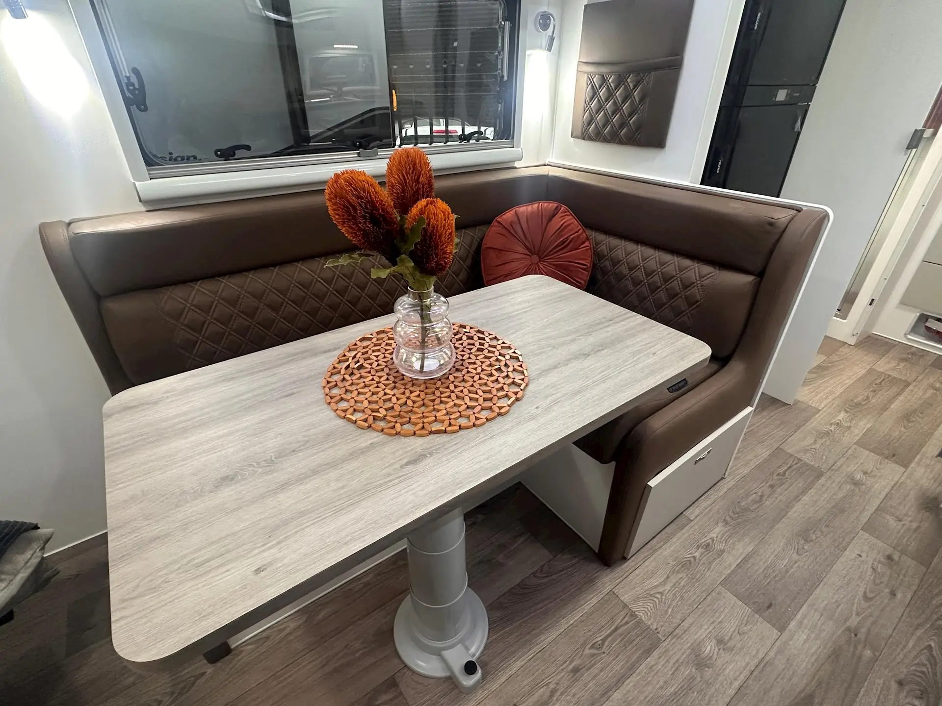 NEW 2026 DESIGN RV ODYSSEY  F206M