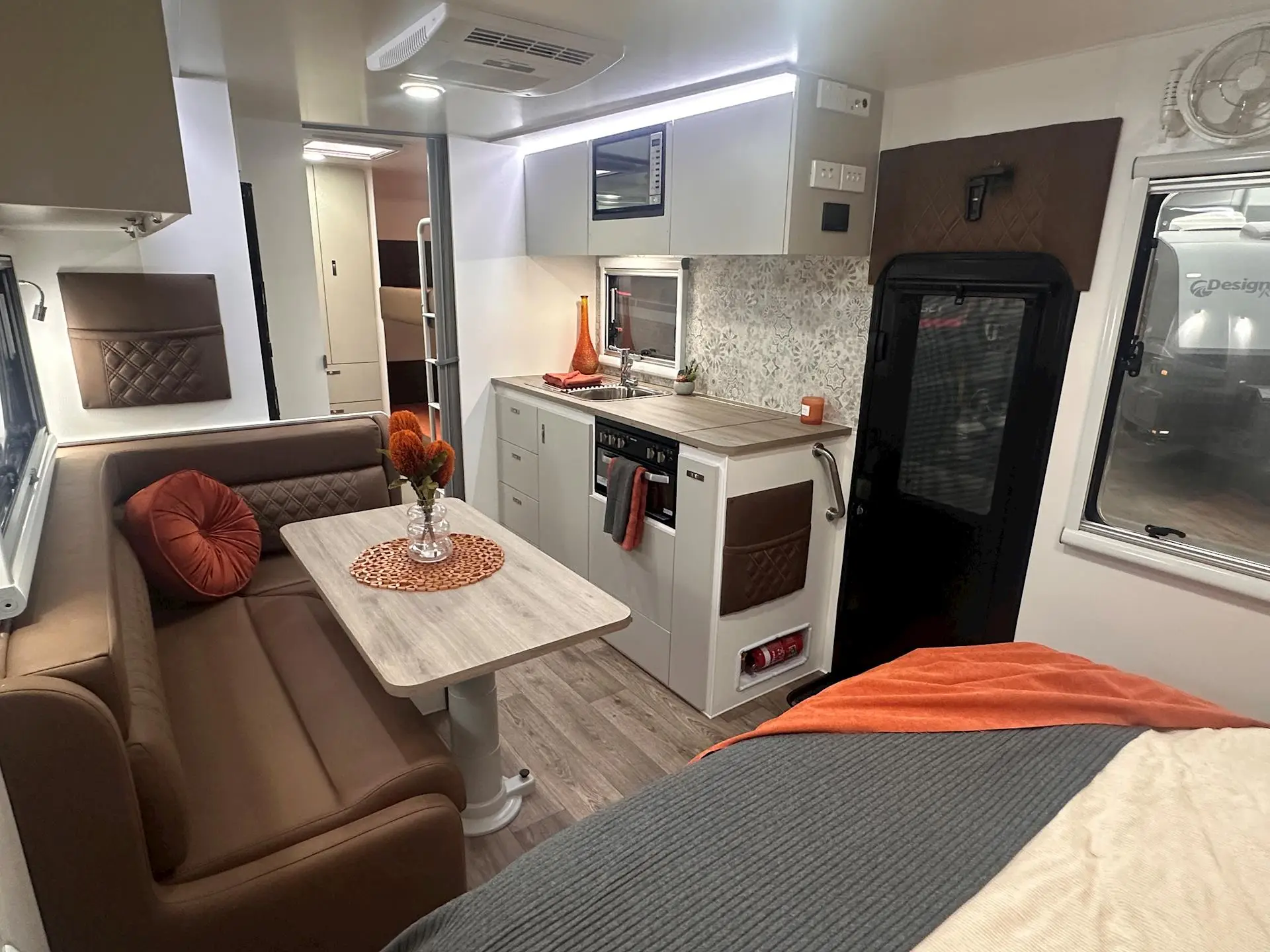 NEW 2026 DESIGN RV ODYSSEY  F206M