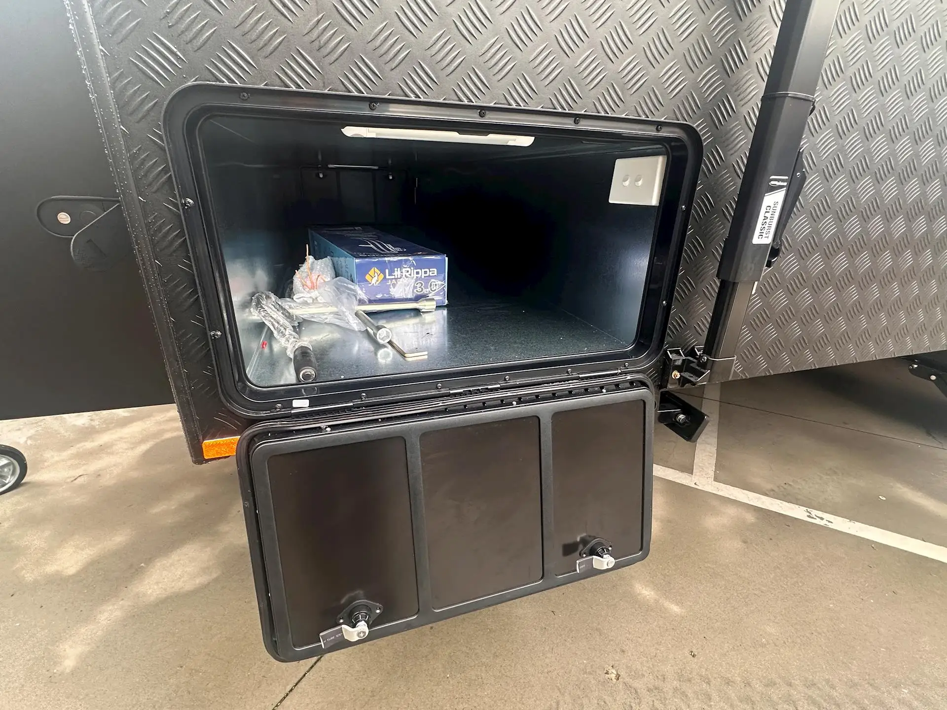 NEW 2026 DESIGN RV ODYSSEY  F206M
