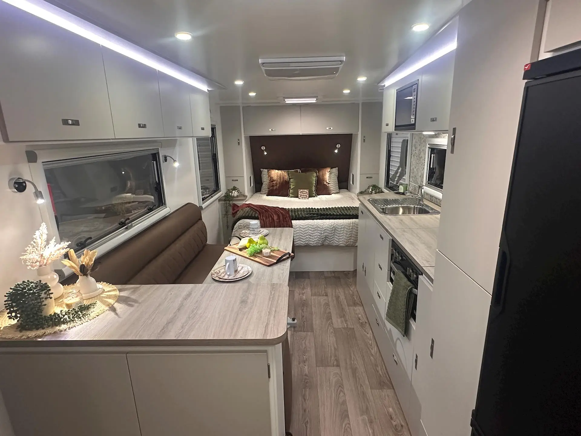 NEW 2026 DESIGN RV FORERUNNER 210RD