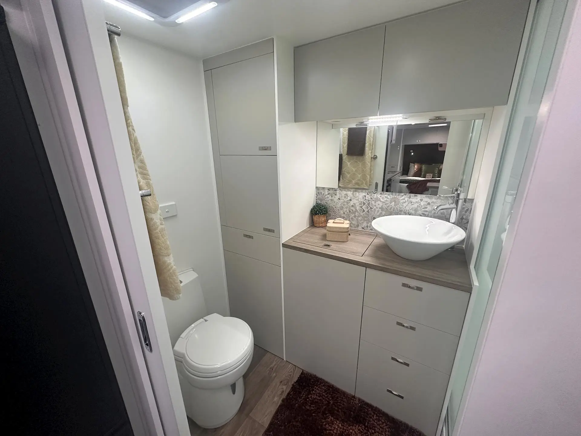 NEW 2026 DESIGN RV FORERUNNER 210RD