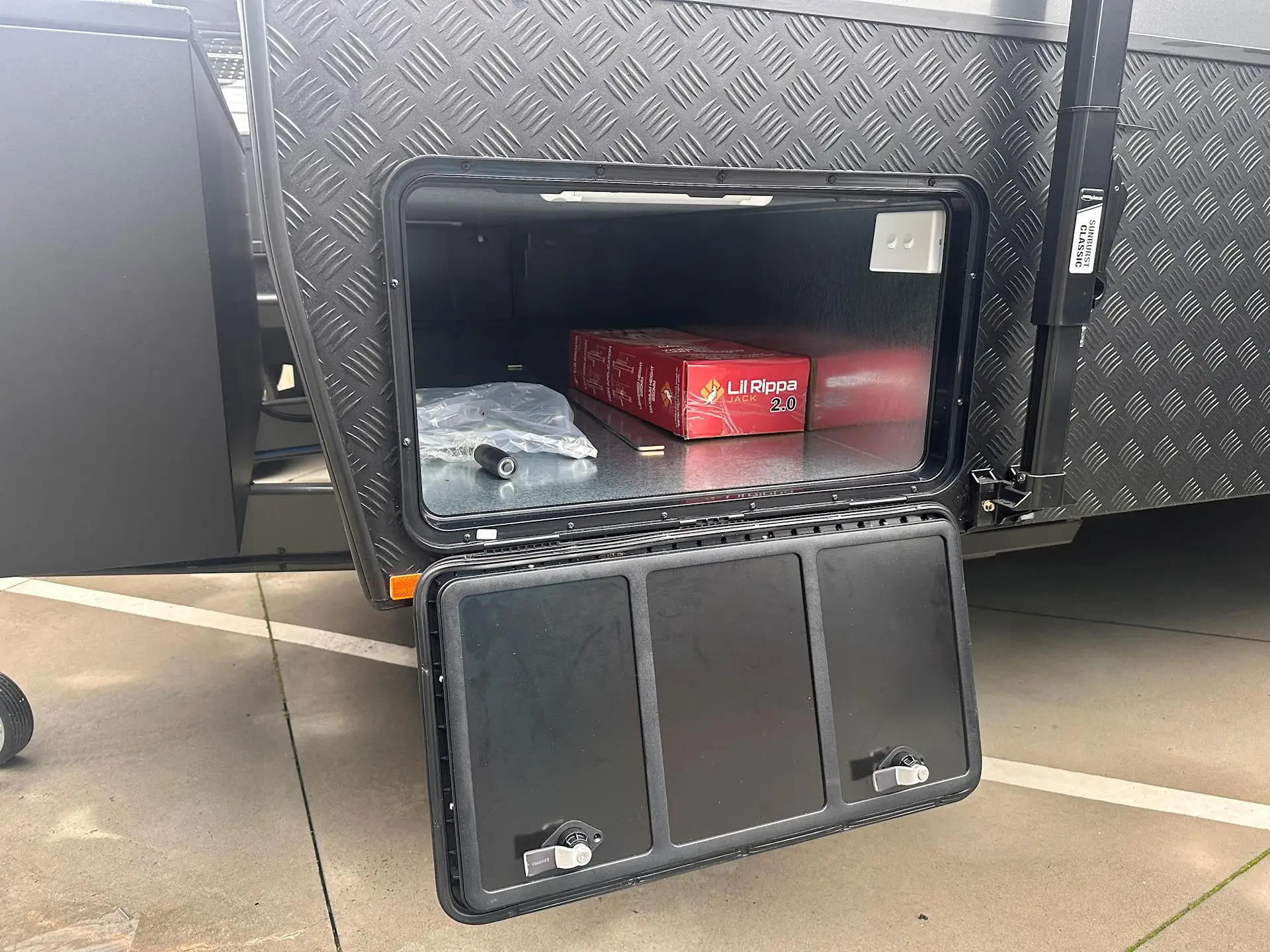 NEW 2026 DESIGN RV FORERUNNER 210RD