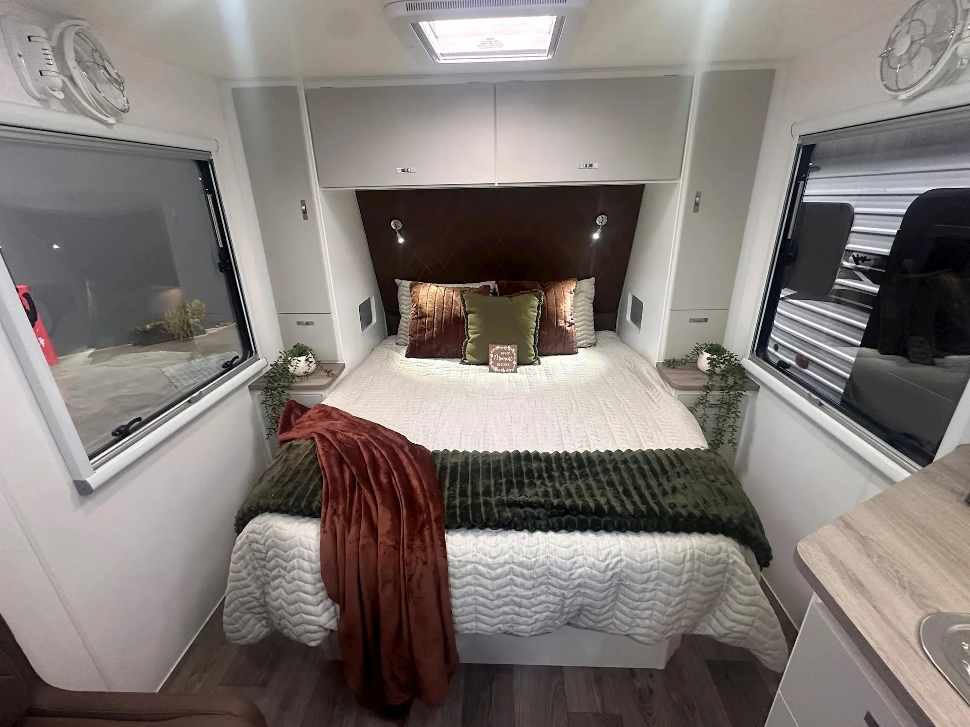 NEW 2026 DESIGN RV FORERUNNER 210RD
