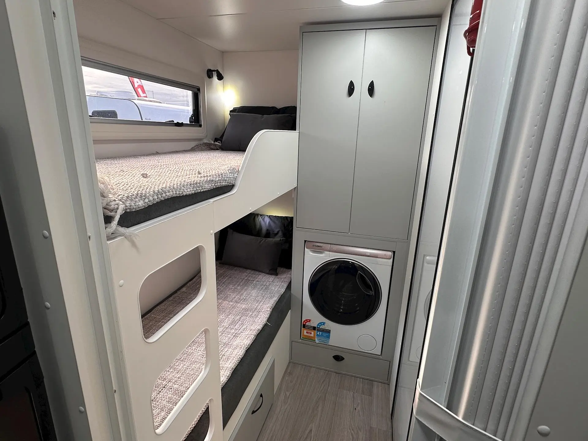 NEW 2026 VISCOUNT V2 BUNK