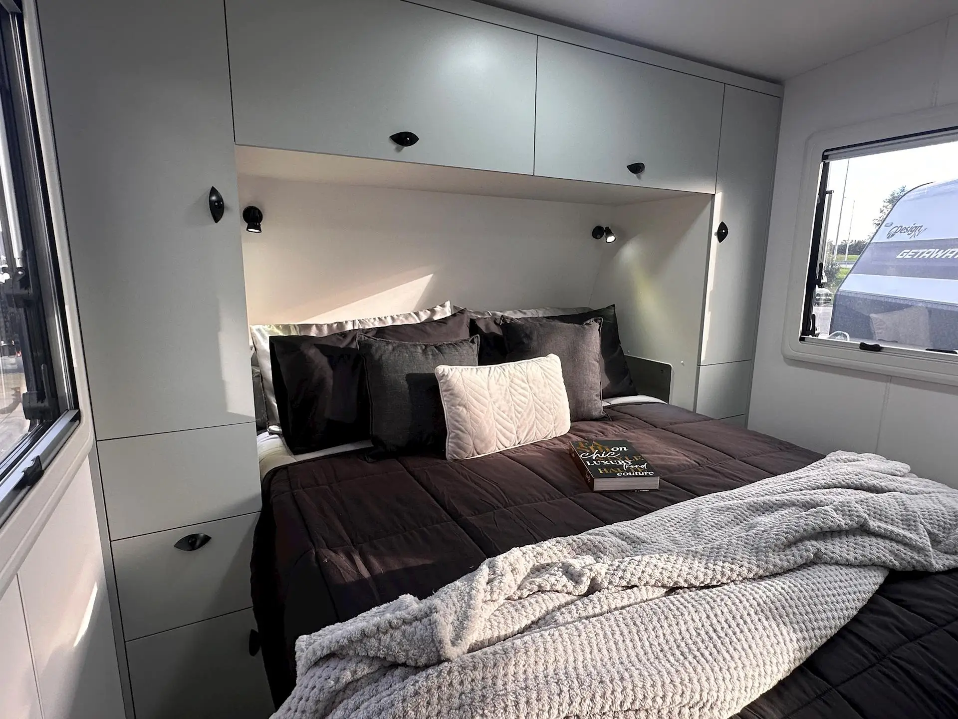 NEW 2026 VISCOUNT V2 BUNK