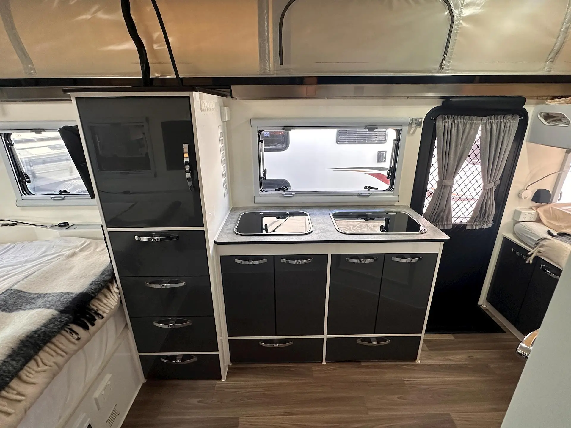 USED 2022 AUSTRACK Tanami 15B