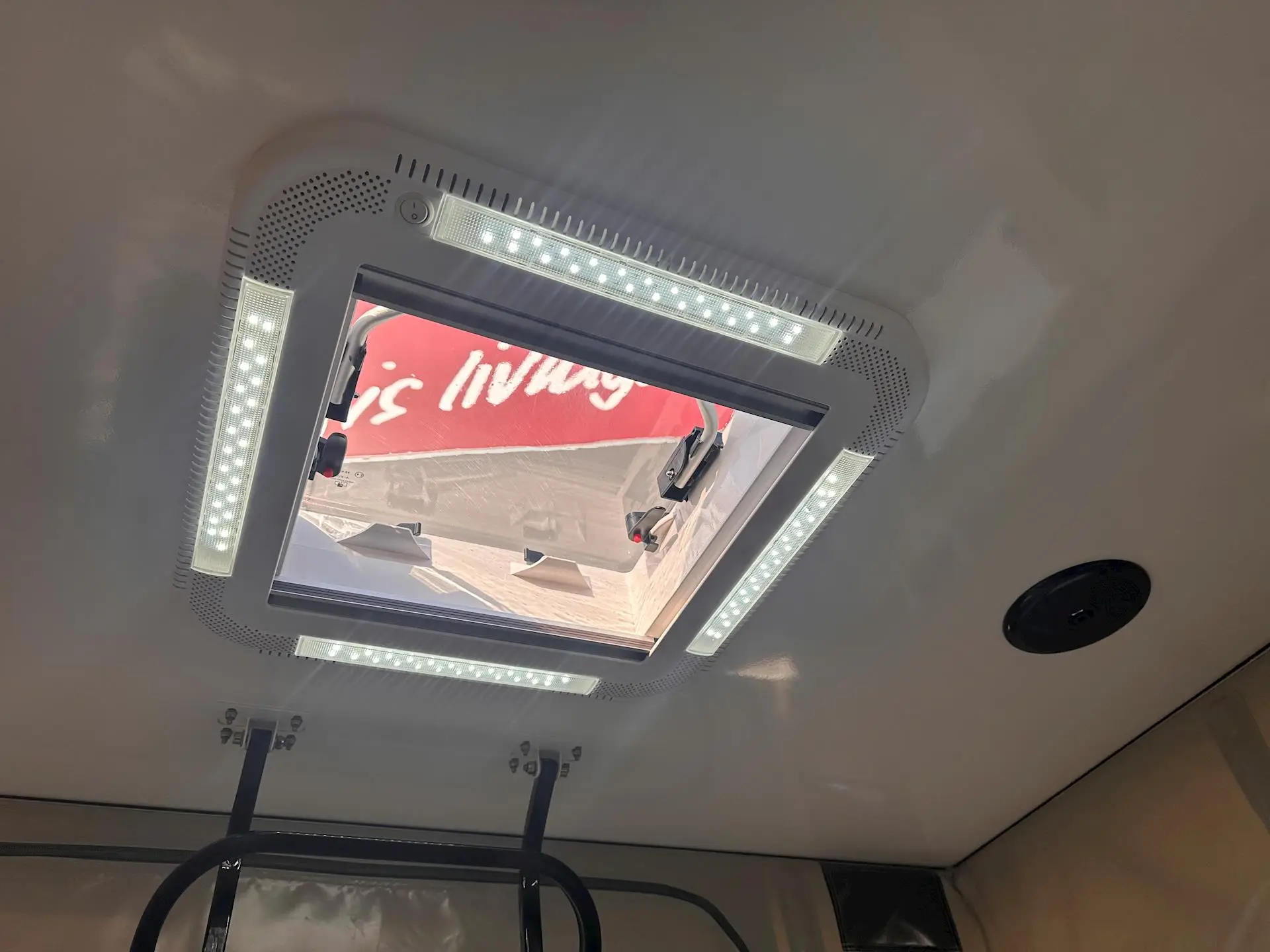 USED 2022 AUSTRACK Tanami 15B