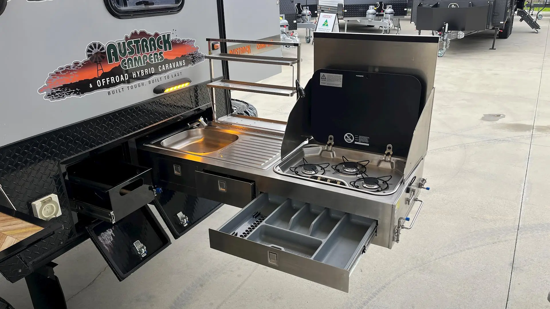 USED 2022 AUSTRACK Tanami 15B