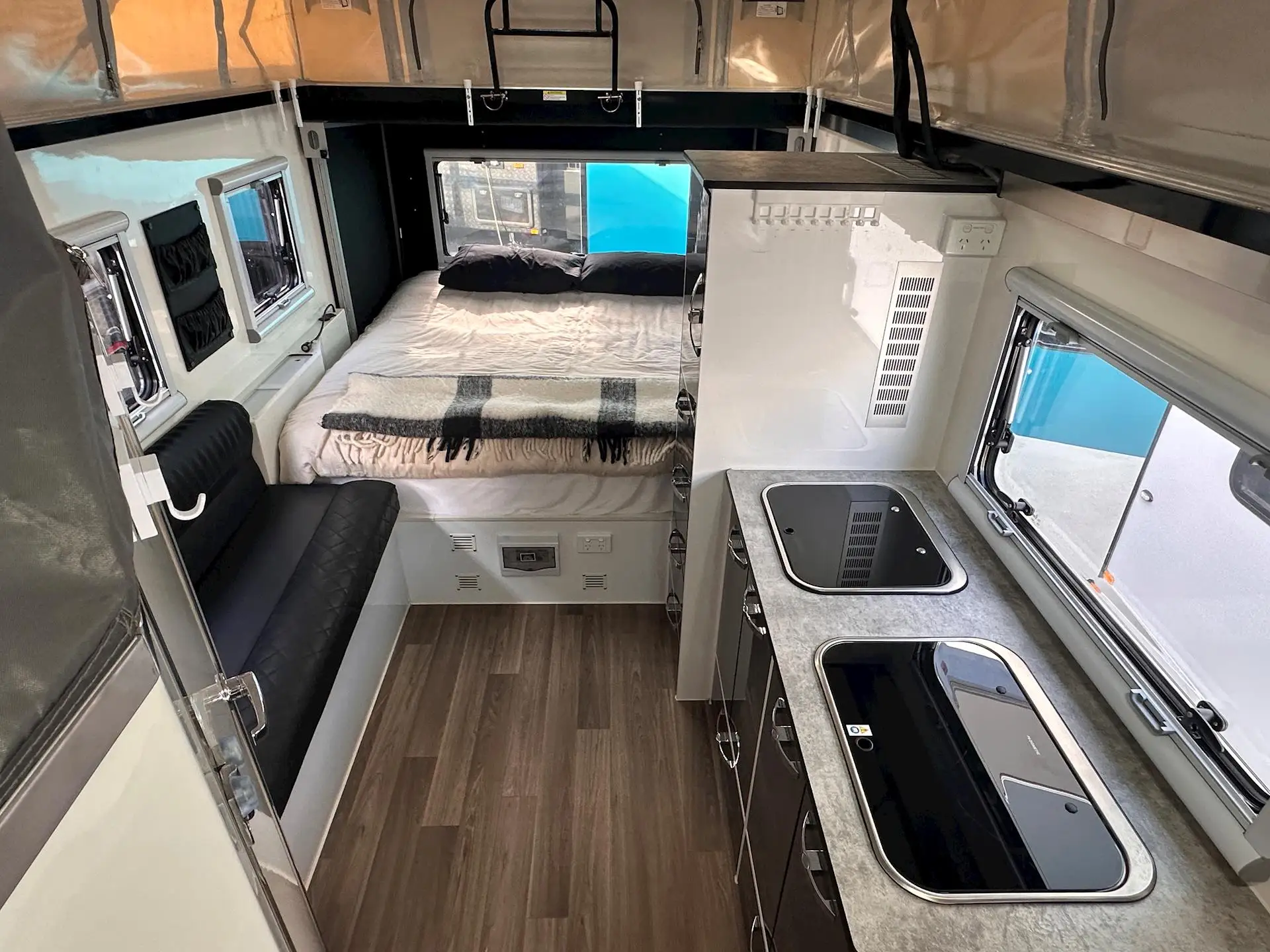 USED 2022 AUSTRACK Tanami 15B