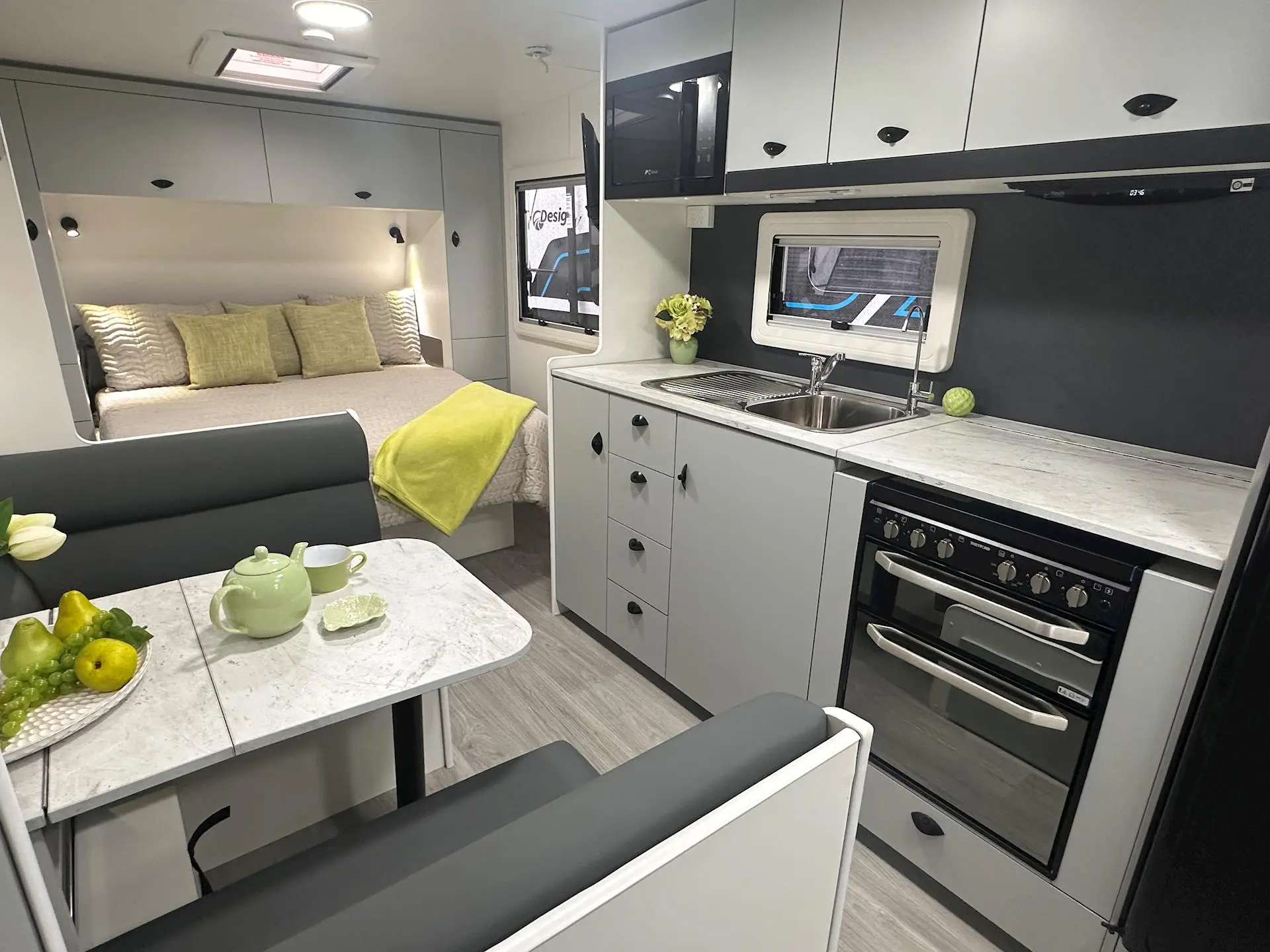 NEW 2026 VISCOUNT V2 CAFE