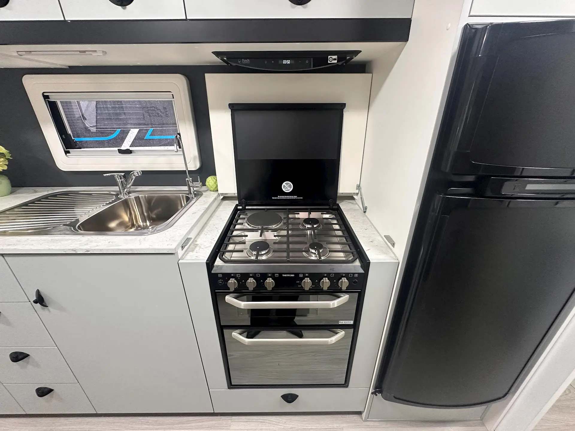 NEW 2026 VISCOUNT V2 CAFE