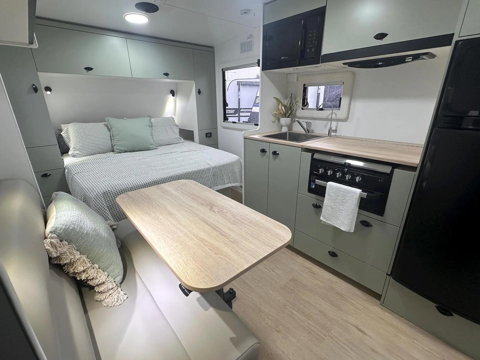 NEW 2026 VISCOUNT V1 COMPACT